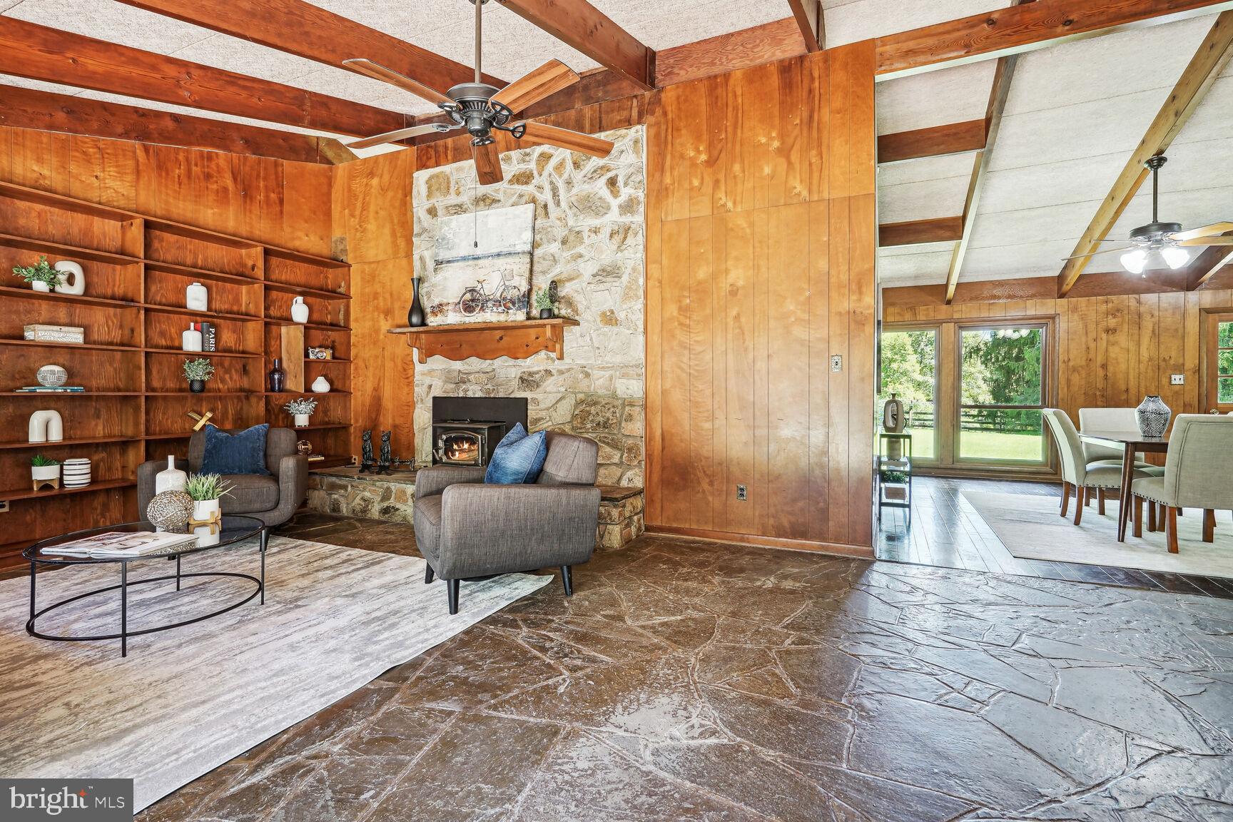 WALNUT ACRES - Residential