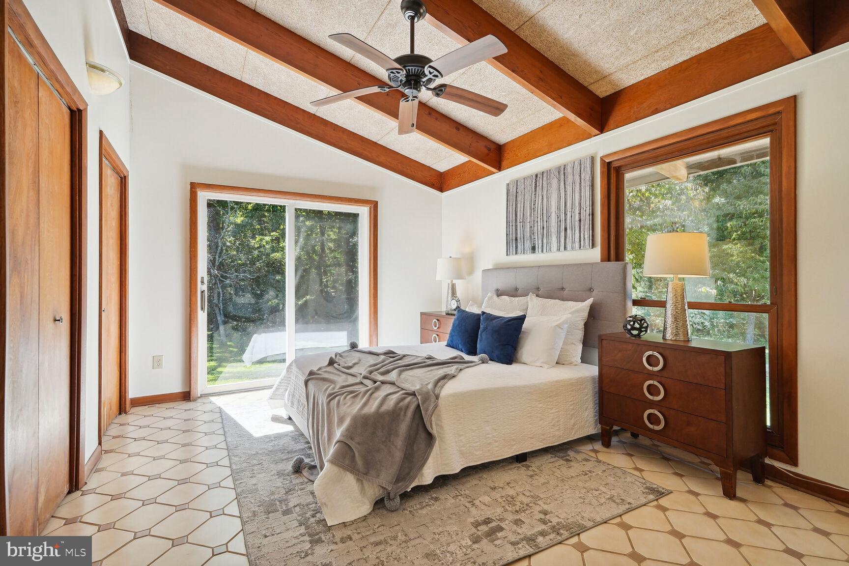 WALNUT ACRES - Residential