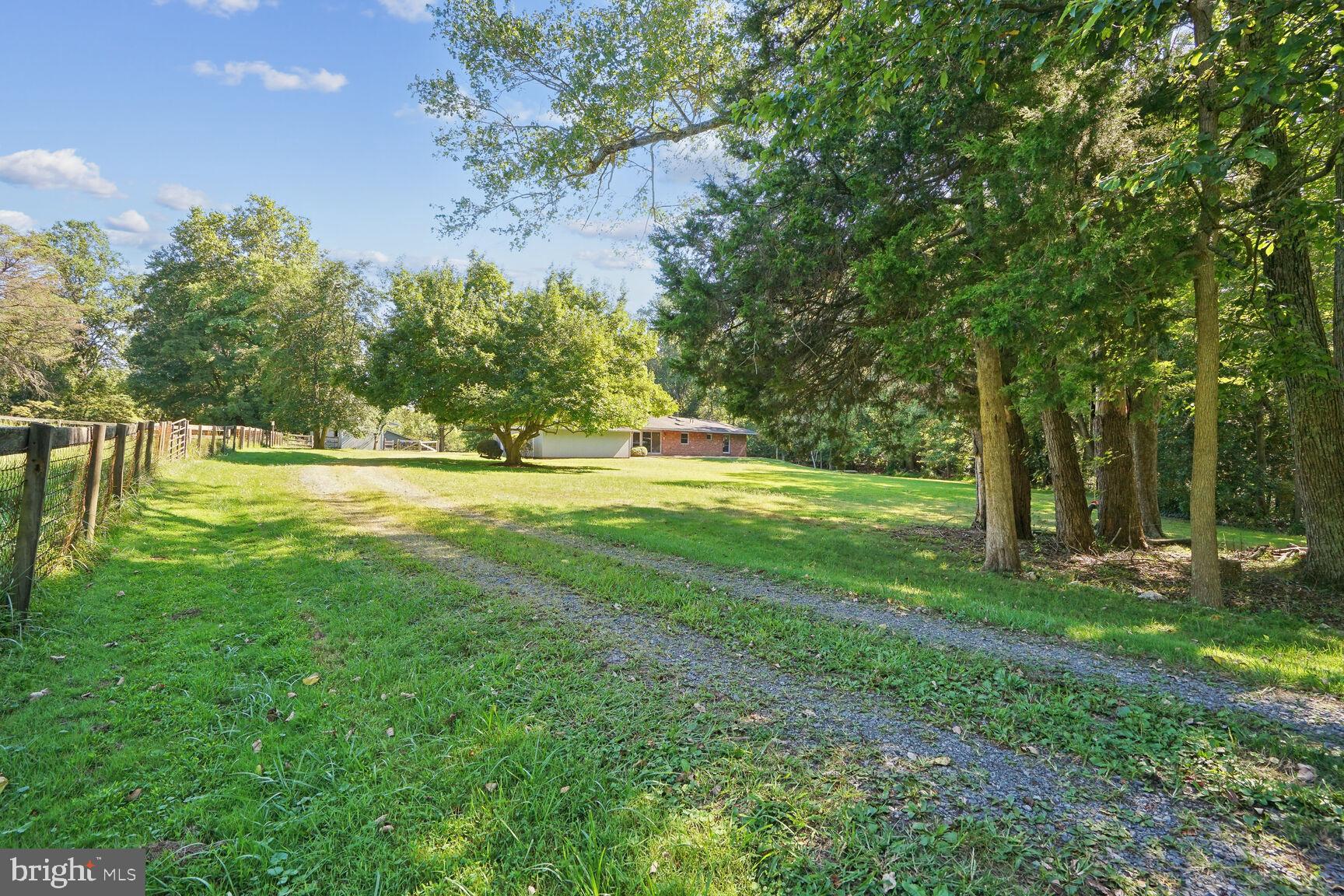 WALNUT ACRES - Residential