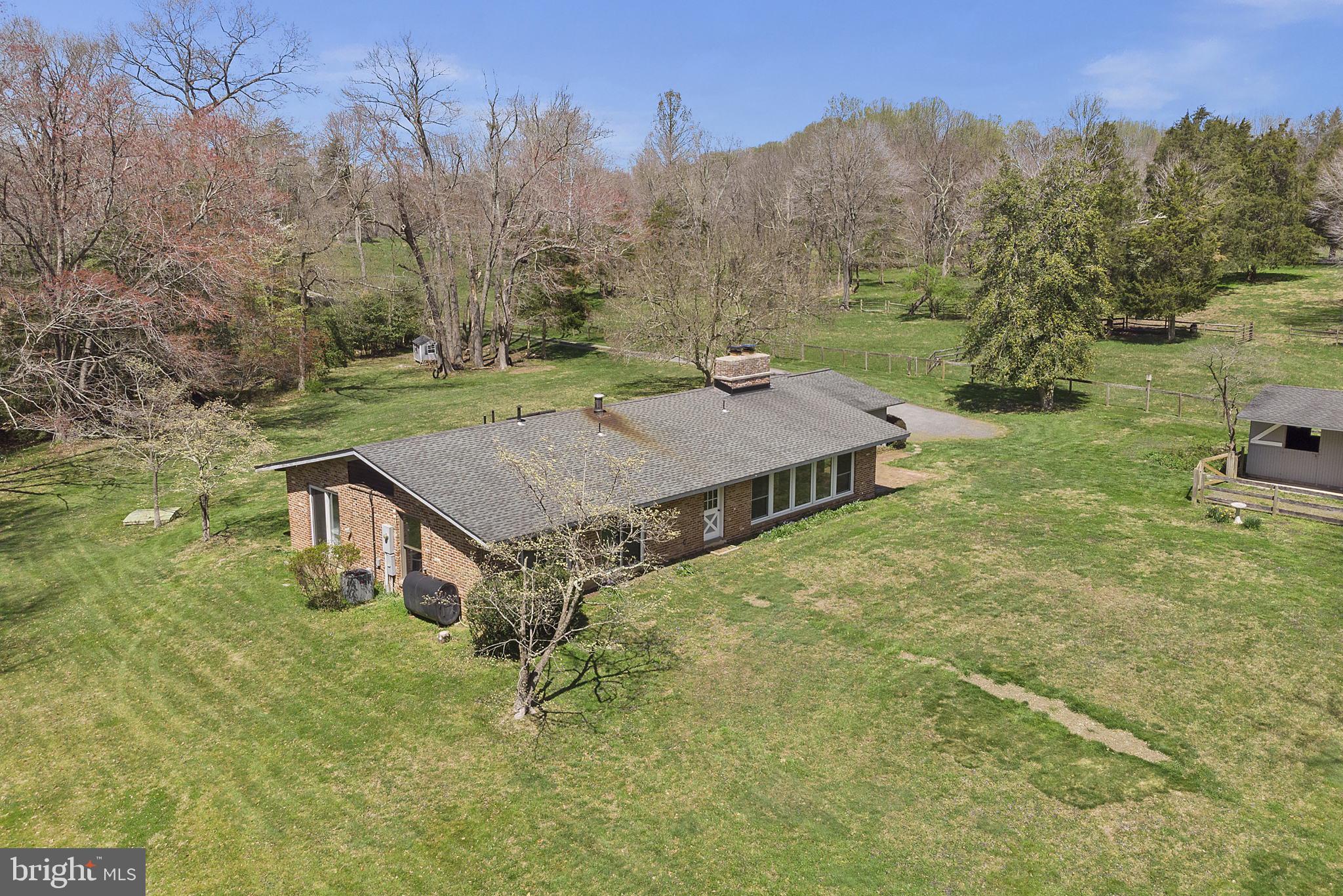 WALNUT ACRES - Residential