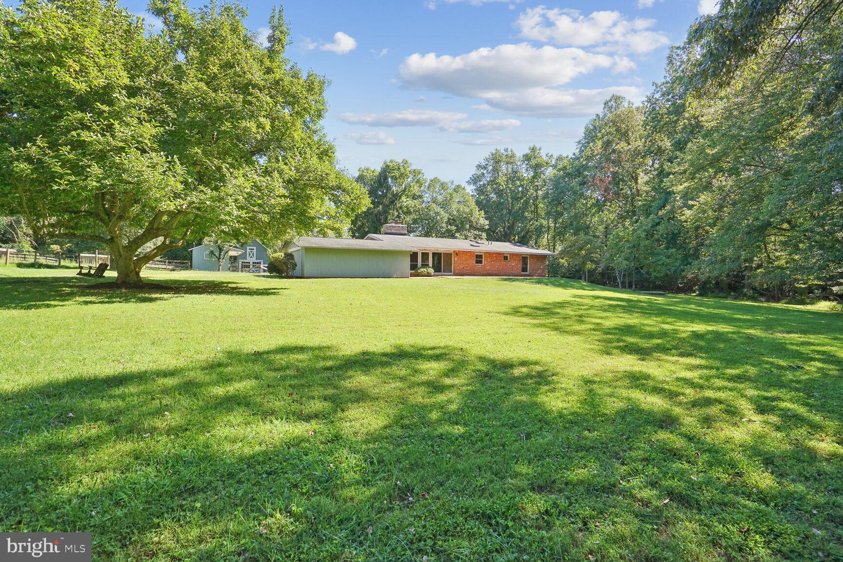 WALNUT ACRES - Residential