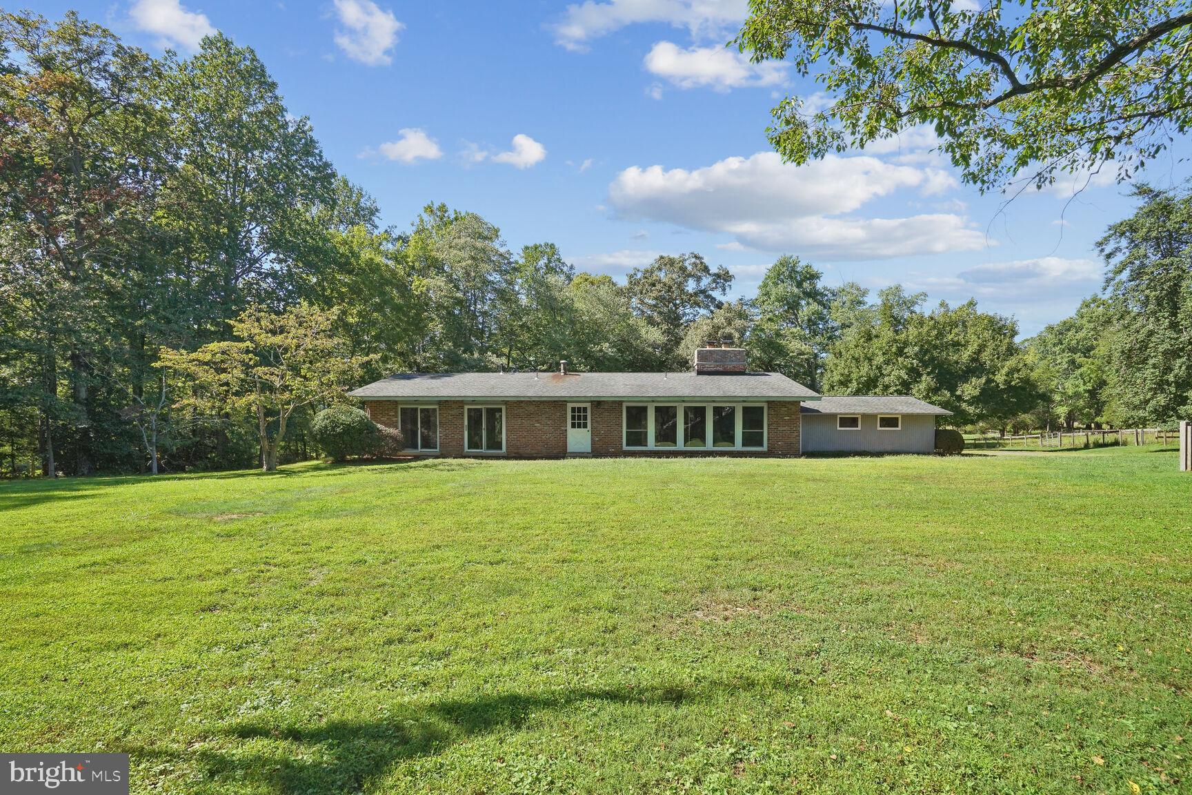 WALNUT ACRES - Residential