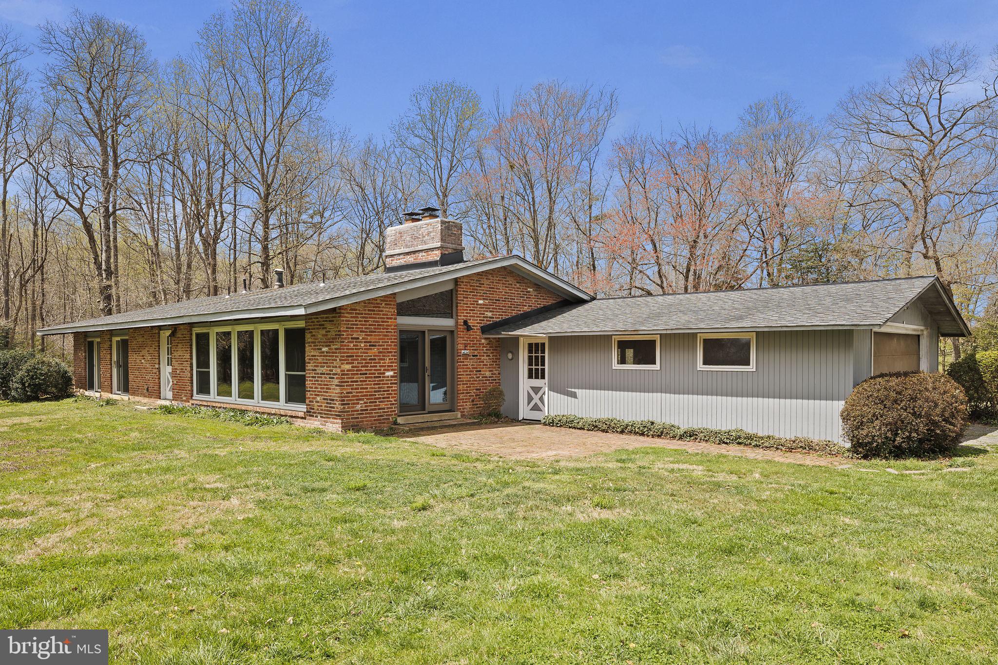 WALNUT ACRES - Residential