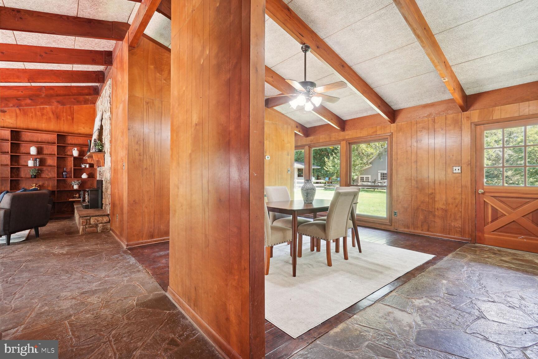 WALNUT ACRES - Residential