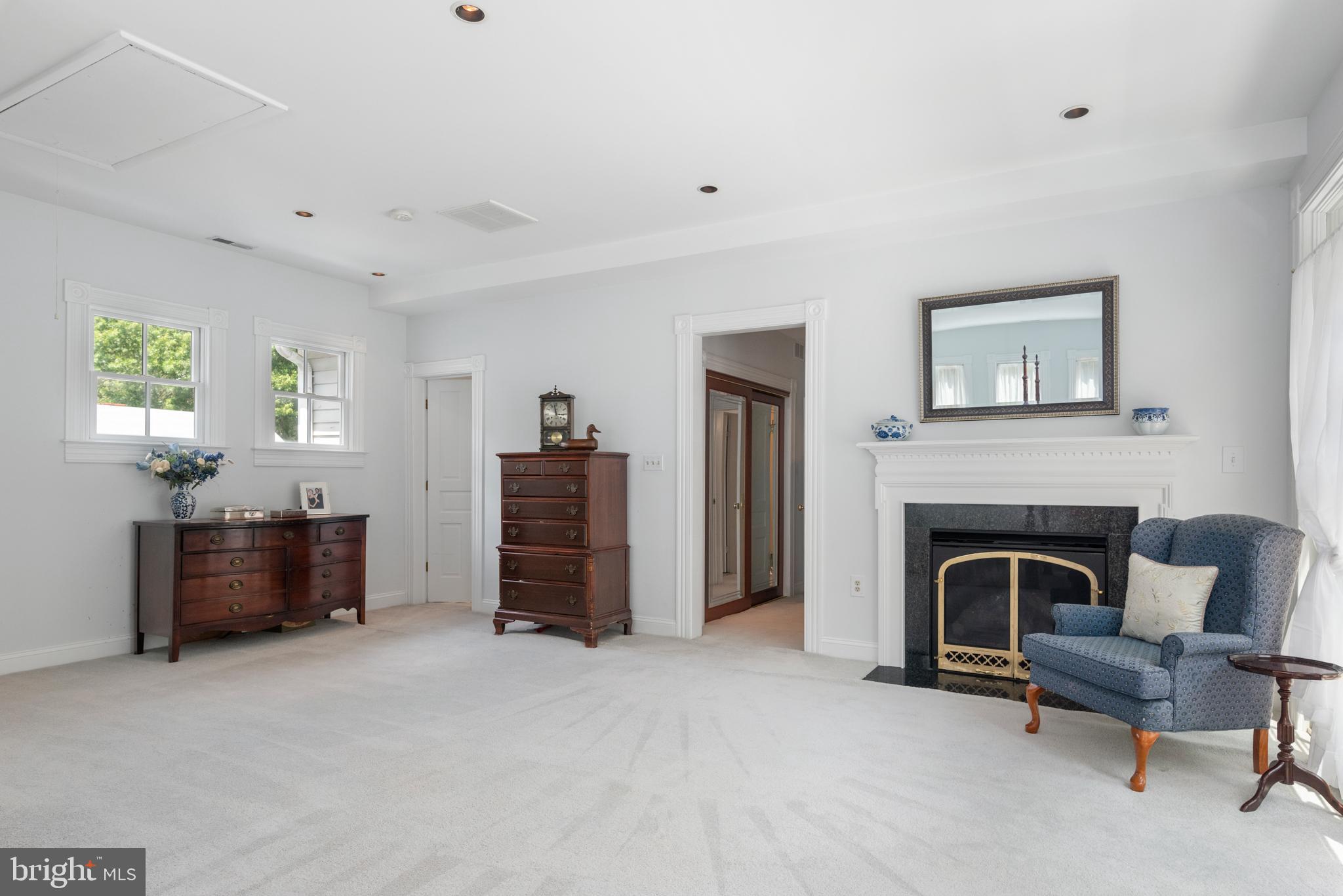 EASTPORT - Residential