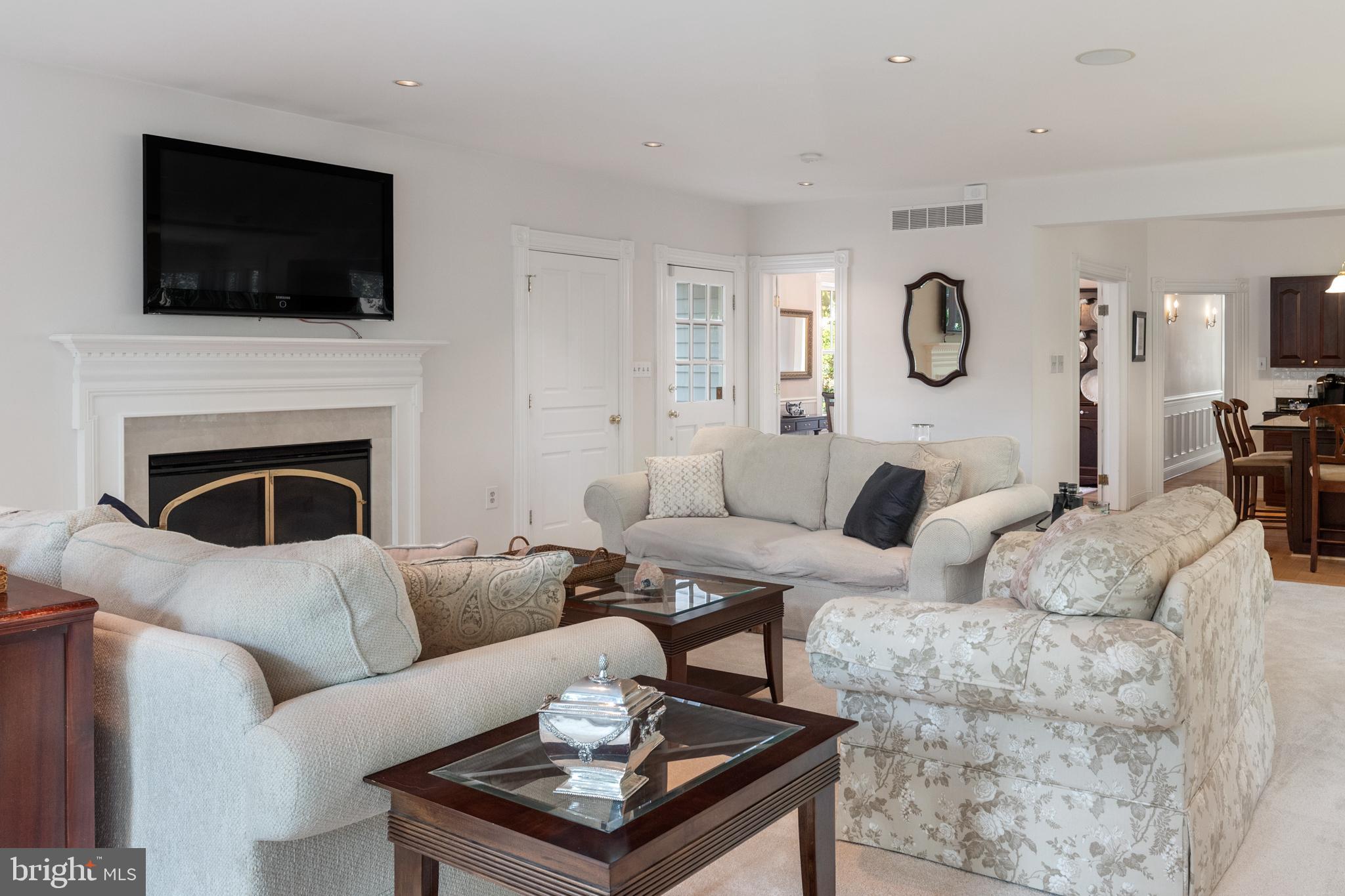 EASTPORT - Residential