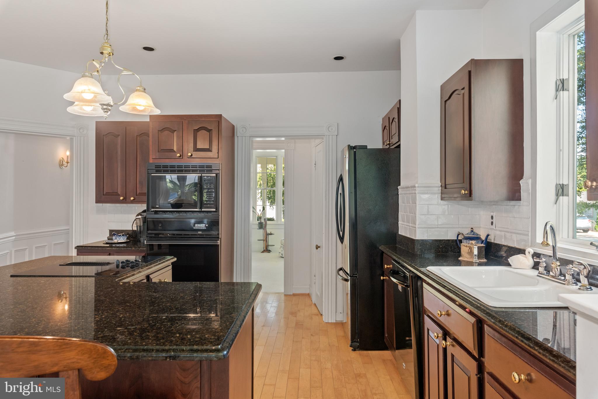 EASTPORT - Residential