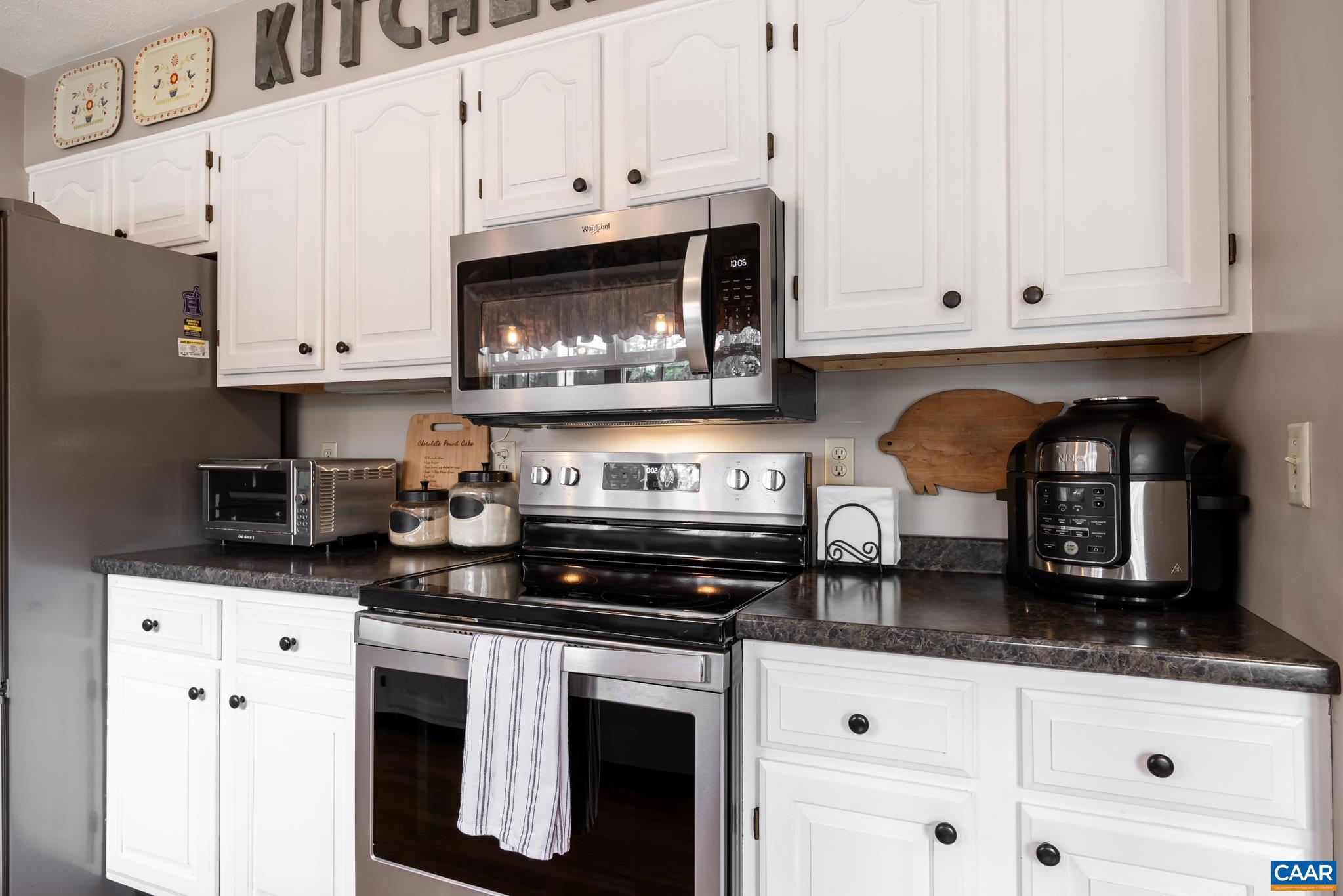 LAKE MONTICELLO - Residential