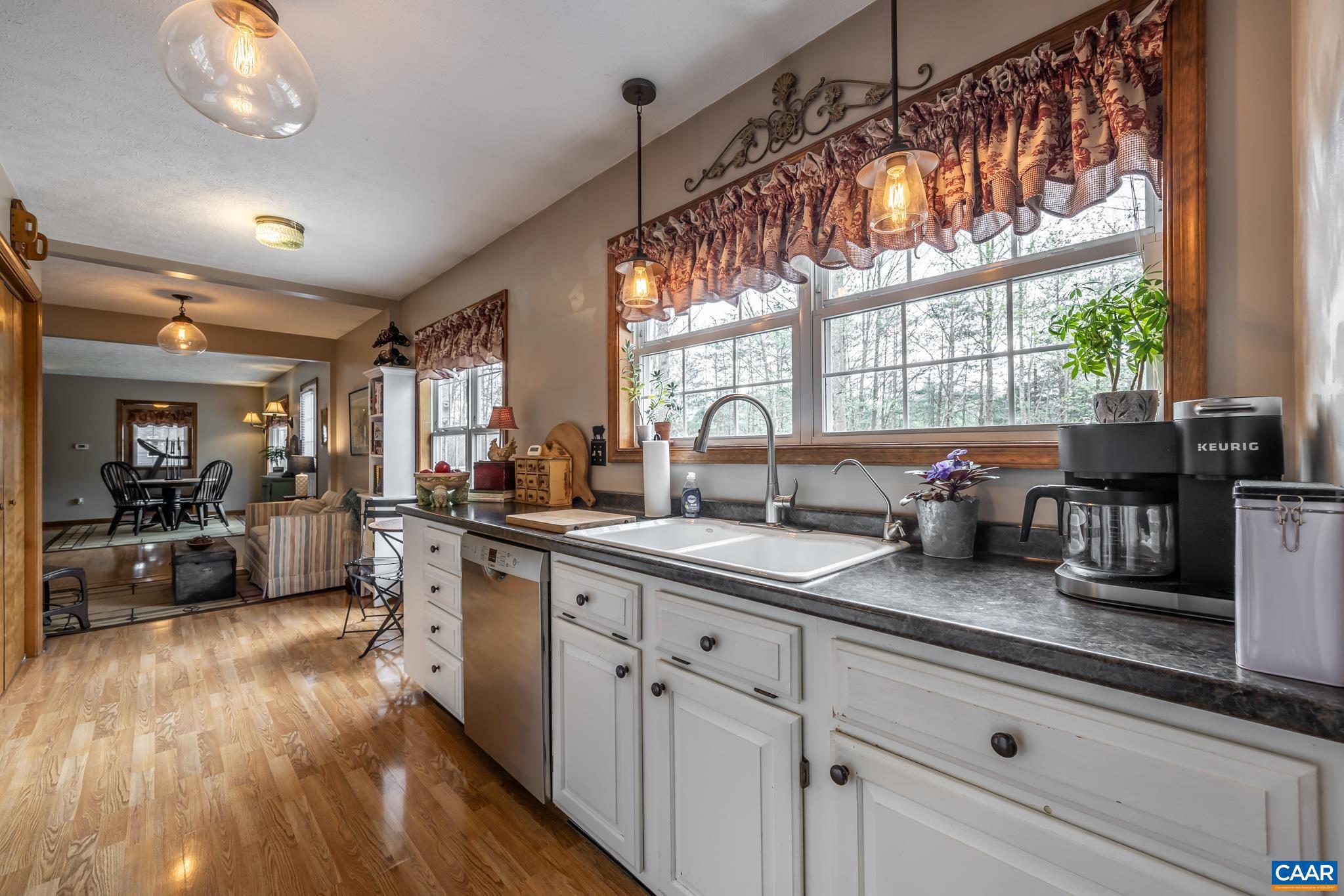 LAKE MONTICELLO - Residential