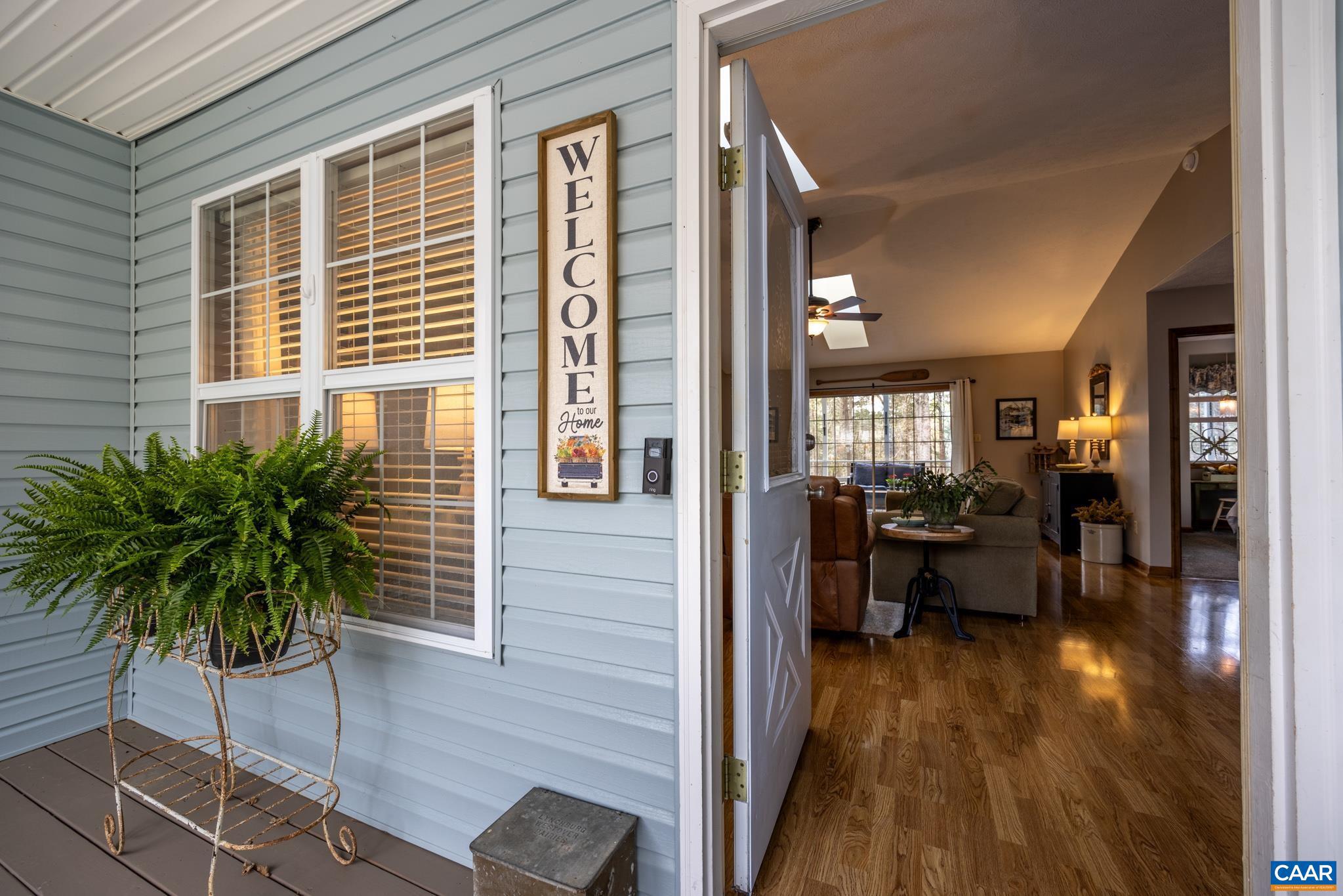 LAKE MONTICELLO - Residential