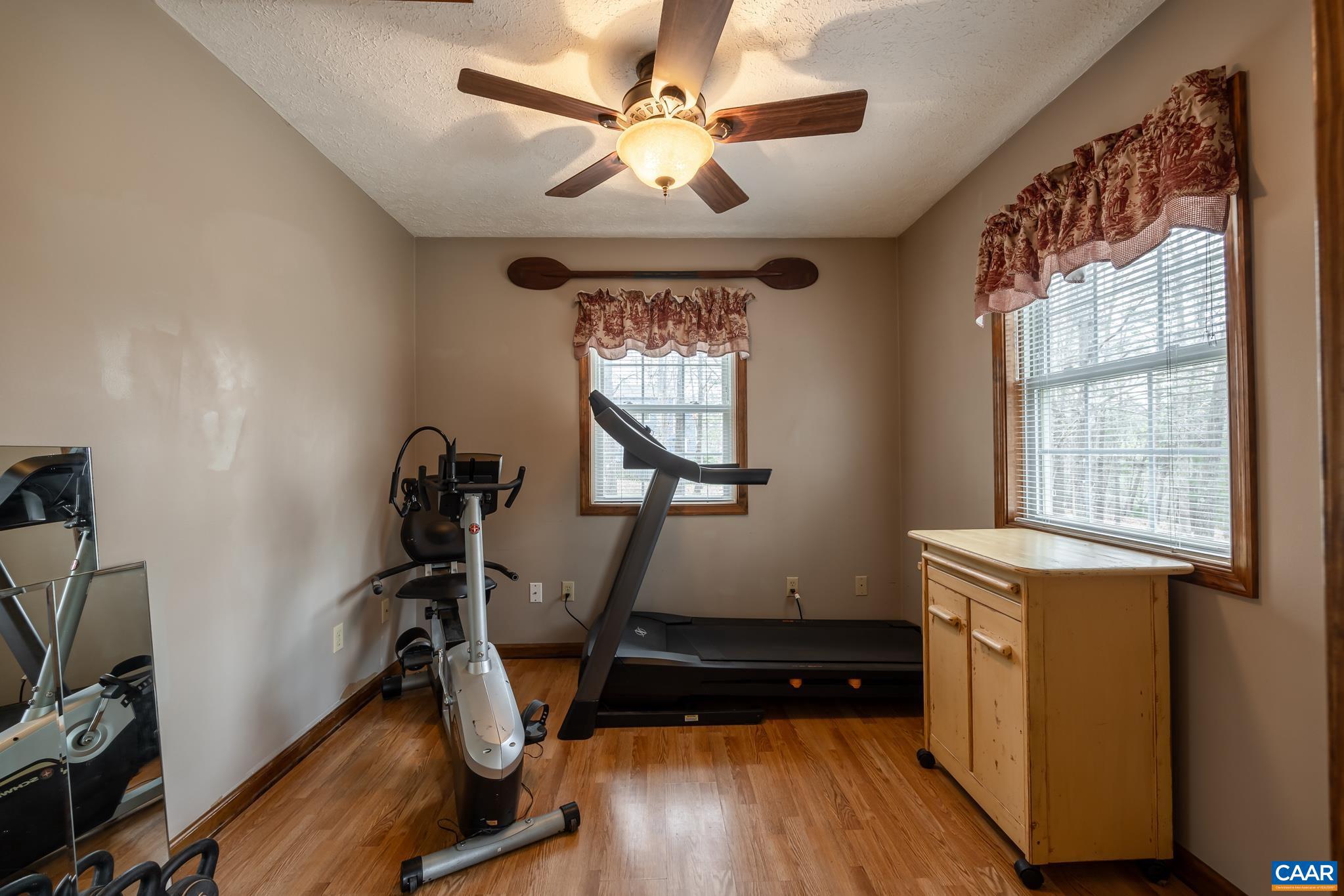 LAKE MONTICELLO - Residential