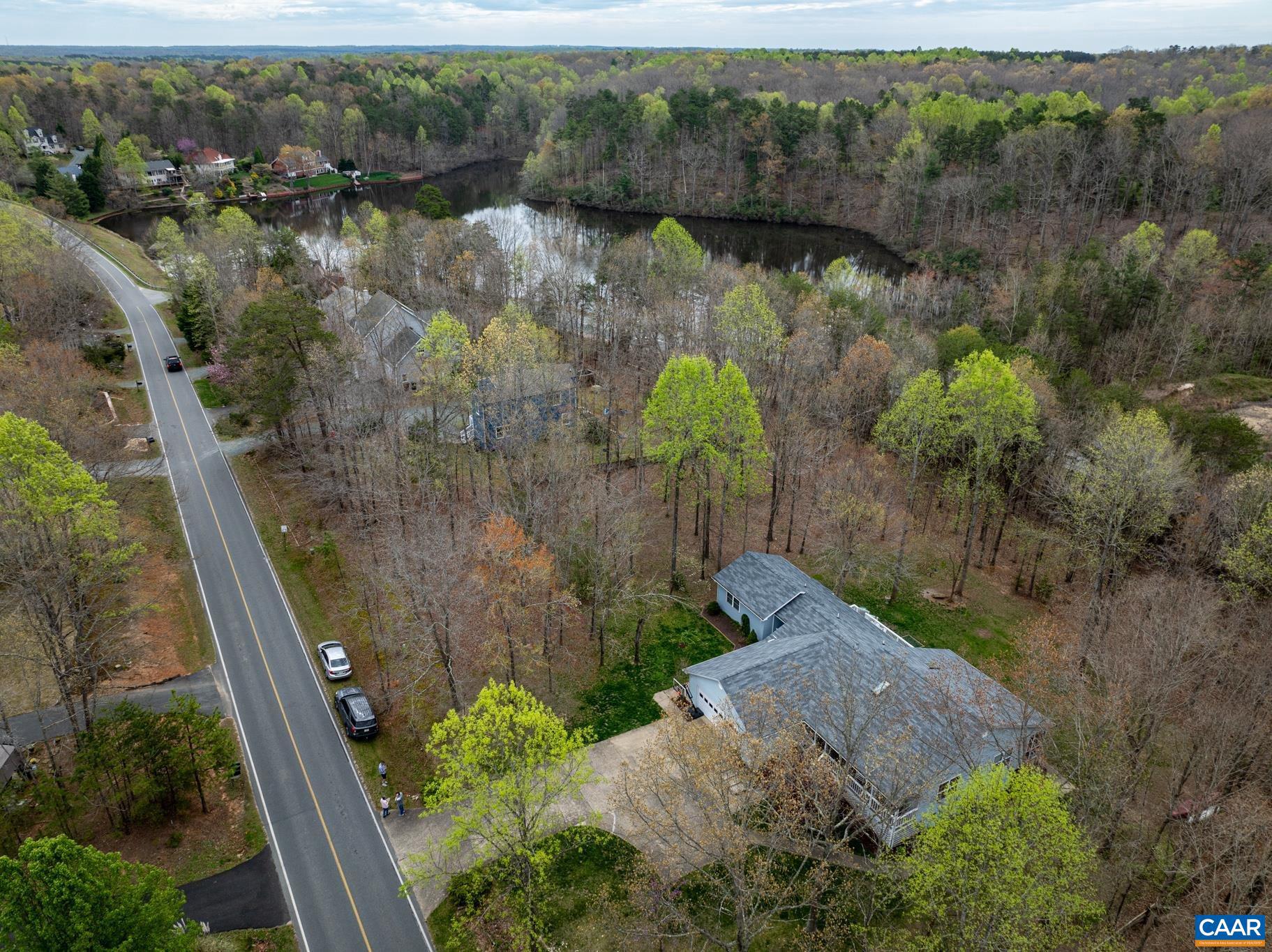 LAKE MONTICELLO - Residential