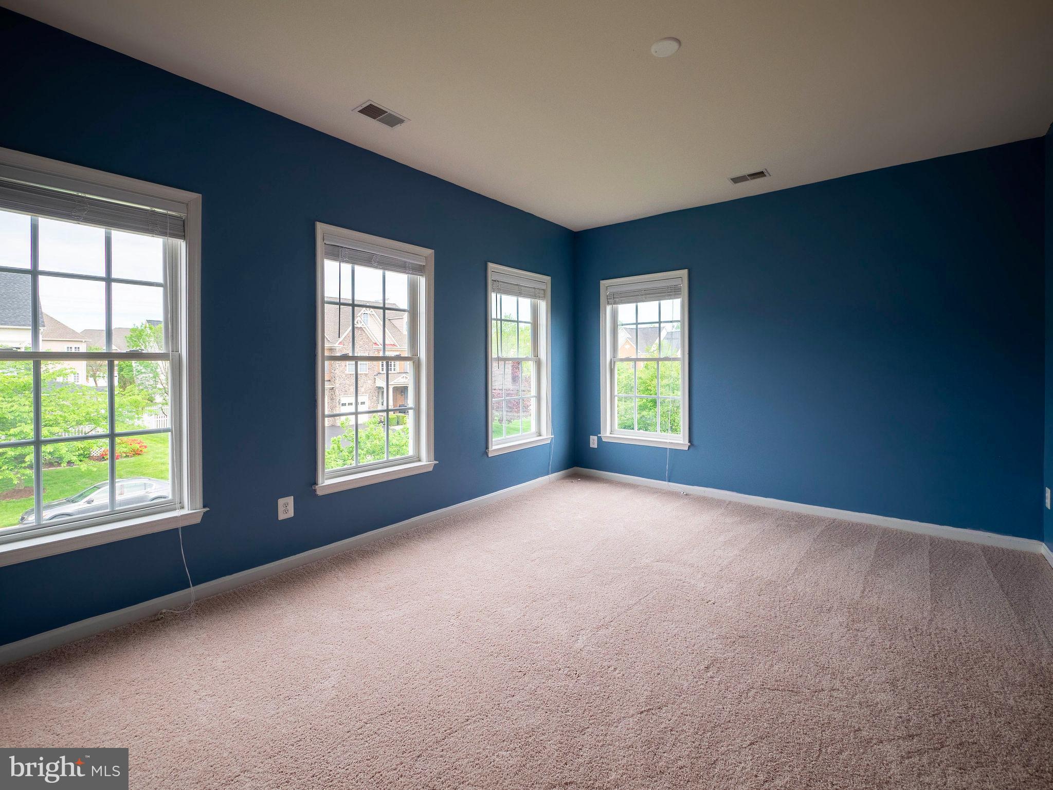 STONE RIDGE NORTH - Residential