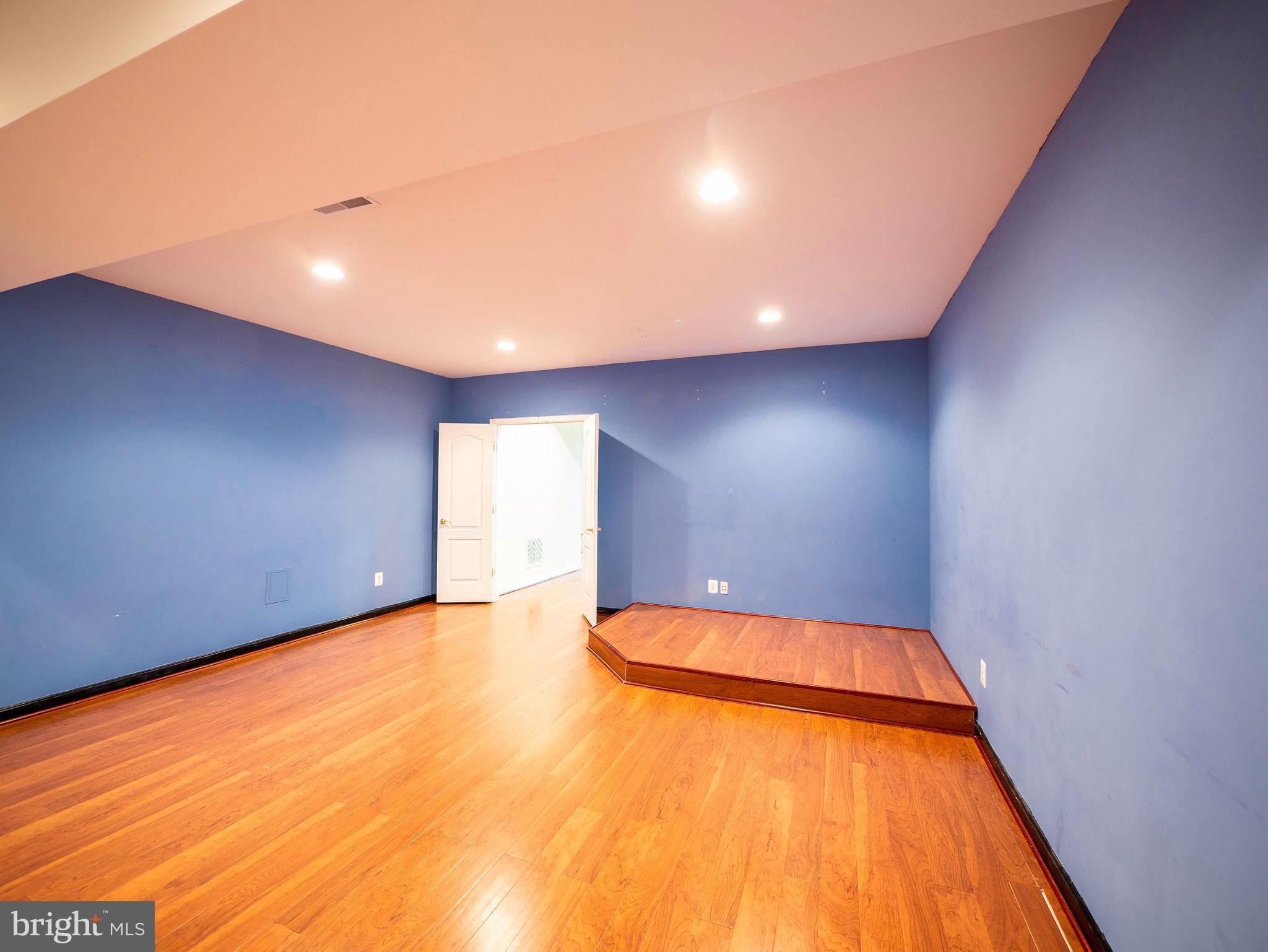 STONE RIDGE NORTH - Residential