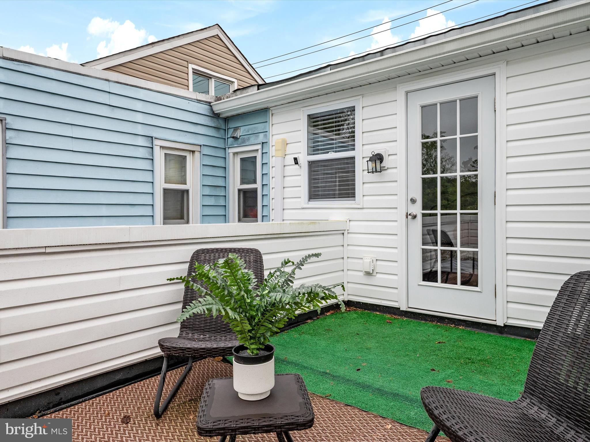 REGULARS - Residential