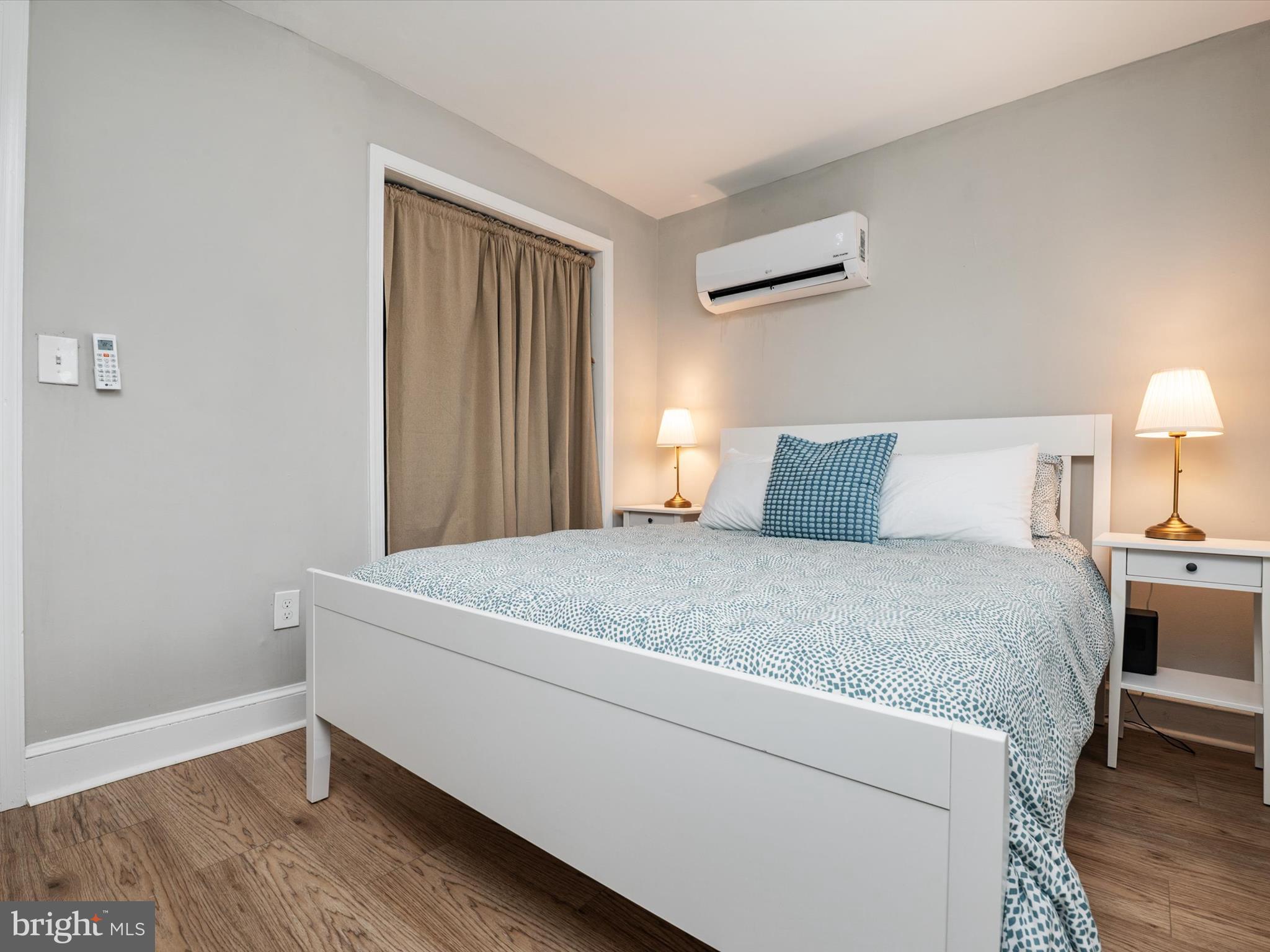 REGULARS - Residential