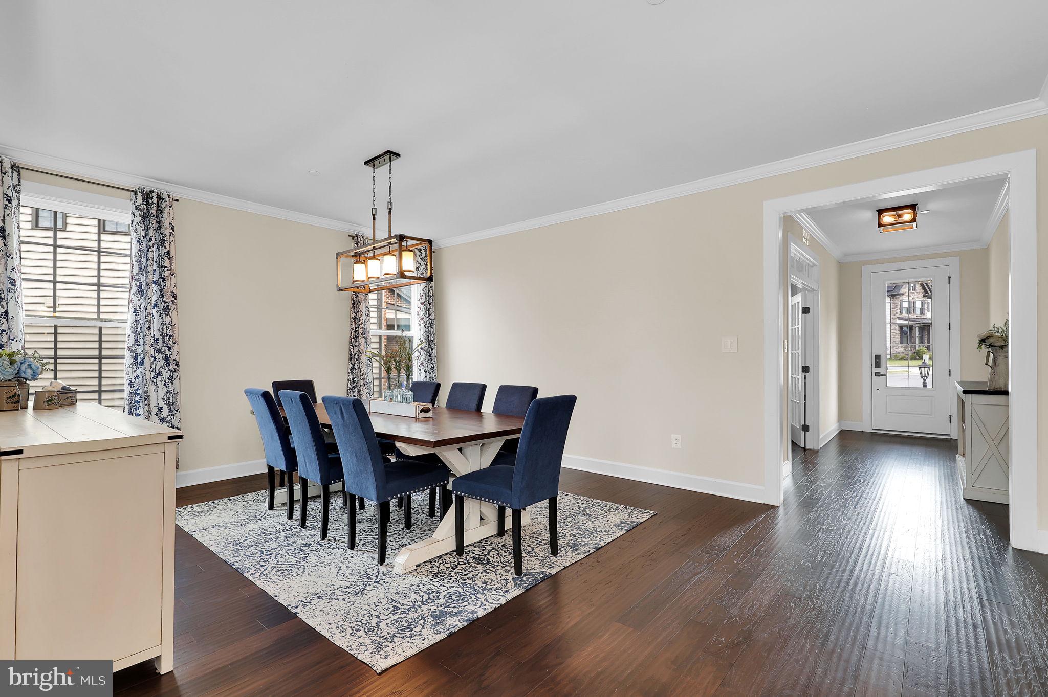 LAKE LINGANORE - Residential