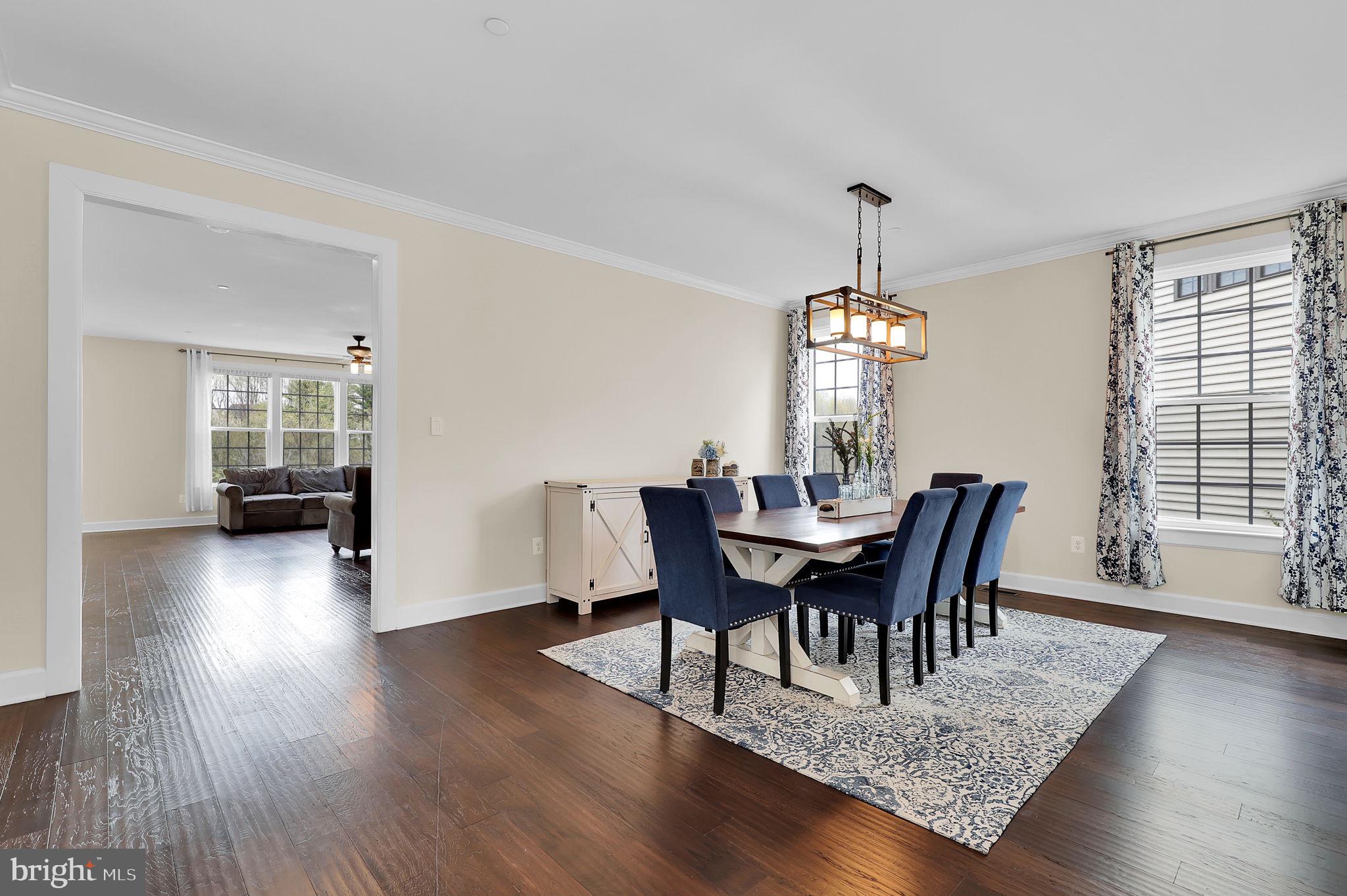 LAKE LINGANORE - Residential