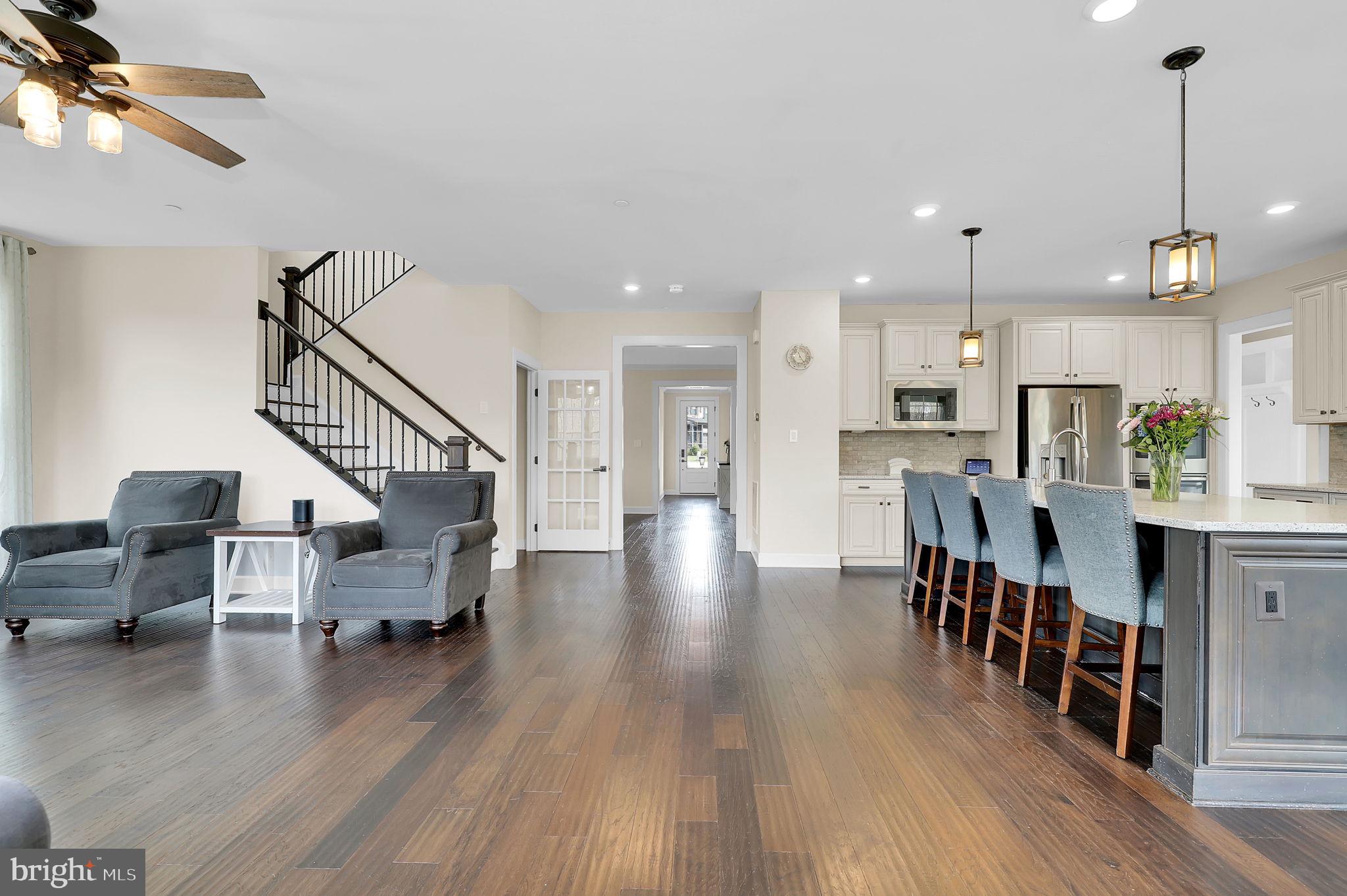 LAKE LINGANORE - Residential