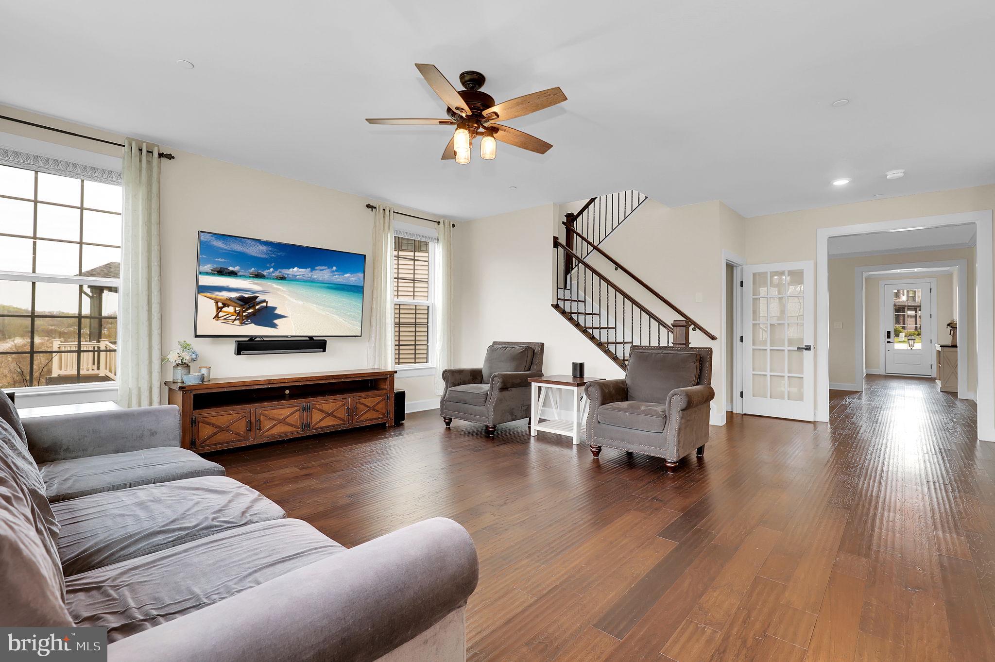 LAKE LINGANORE - Residential