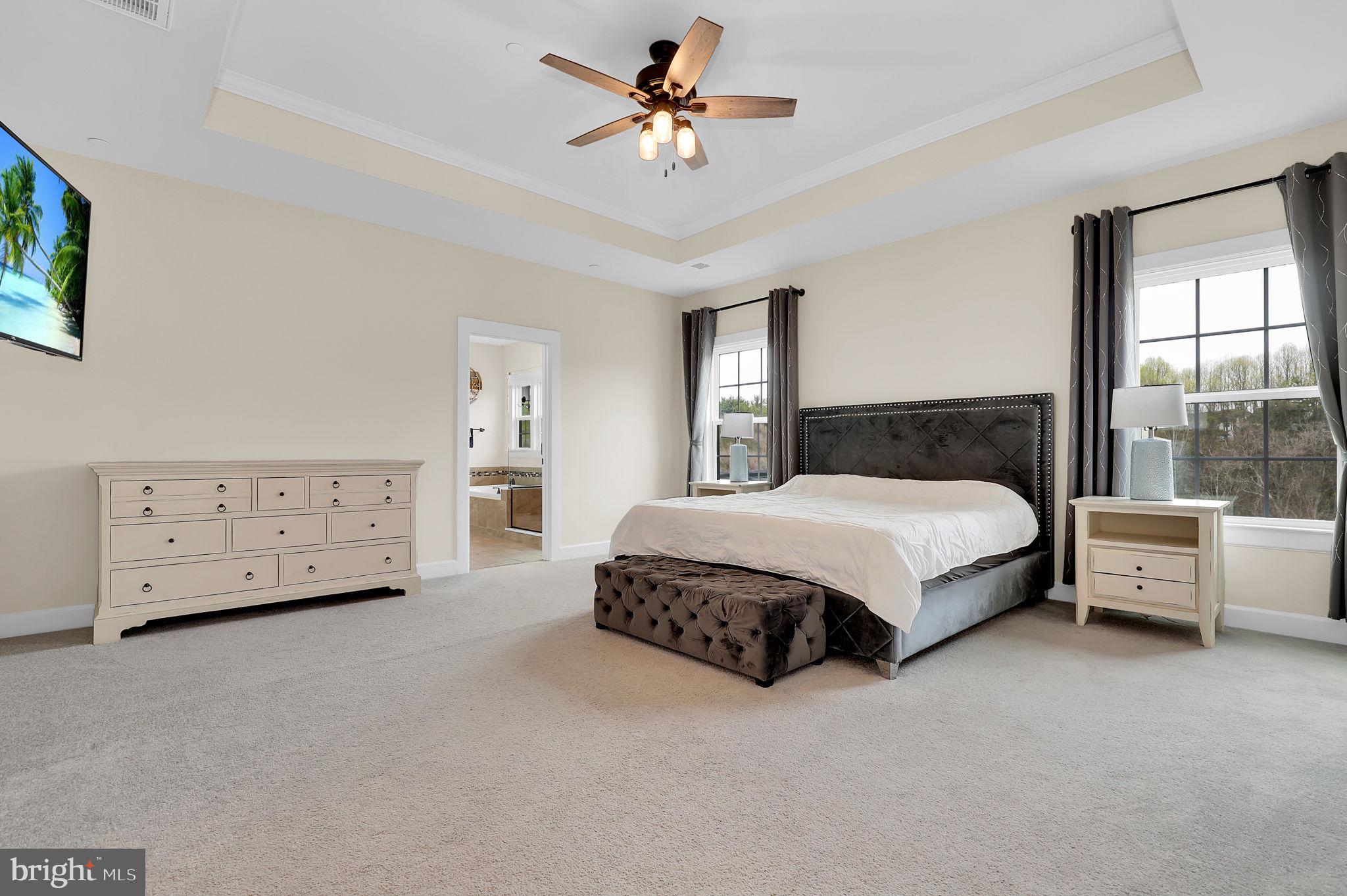 LAKE LINGANORE - Residential