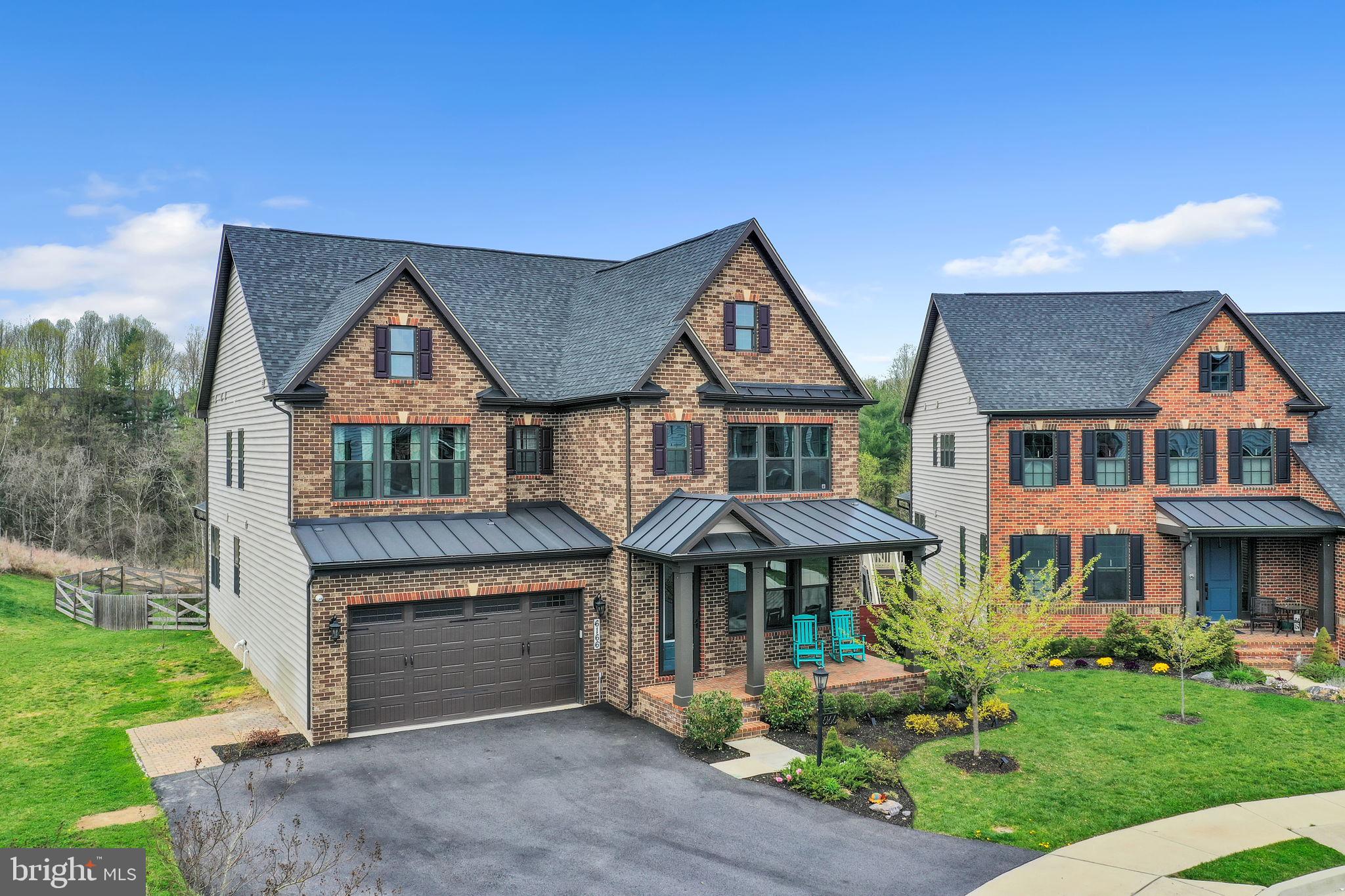 LAKE LINGANORE - Residential