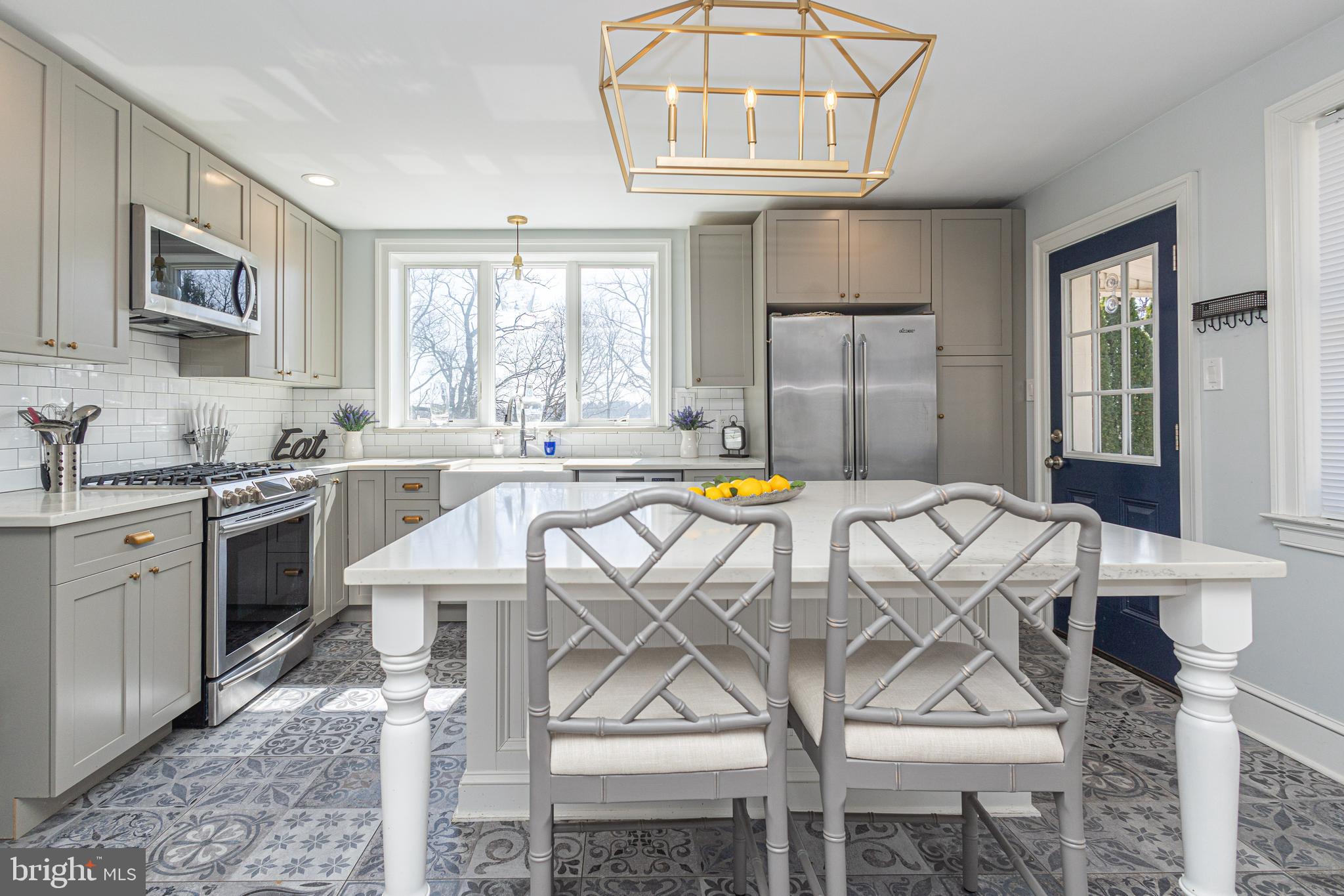 460 SAINT DAVIDS AVENUE