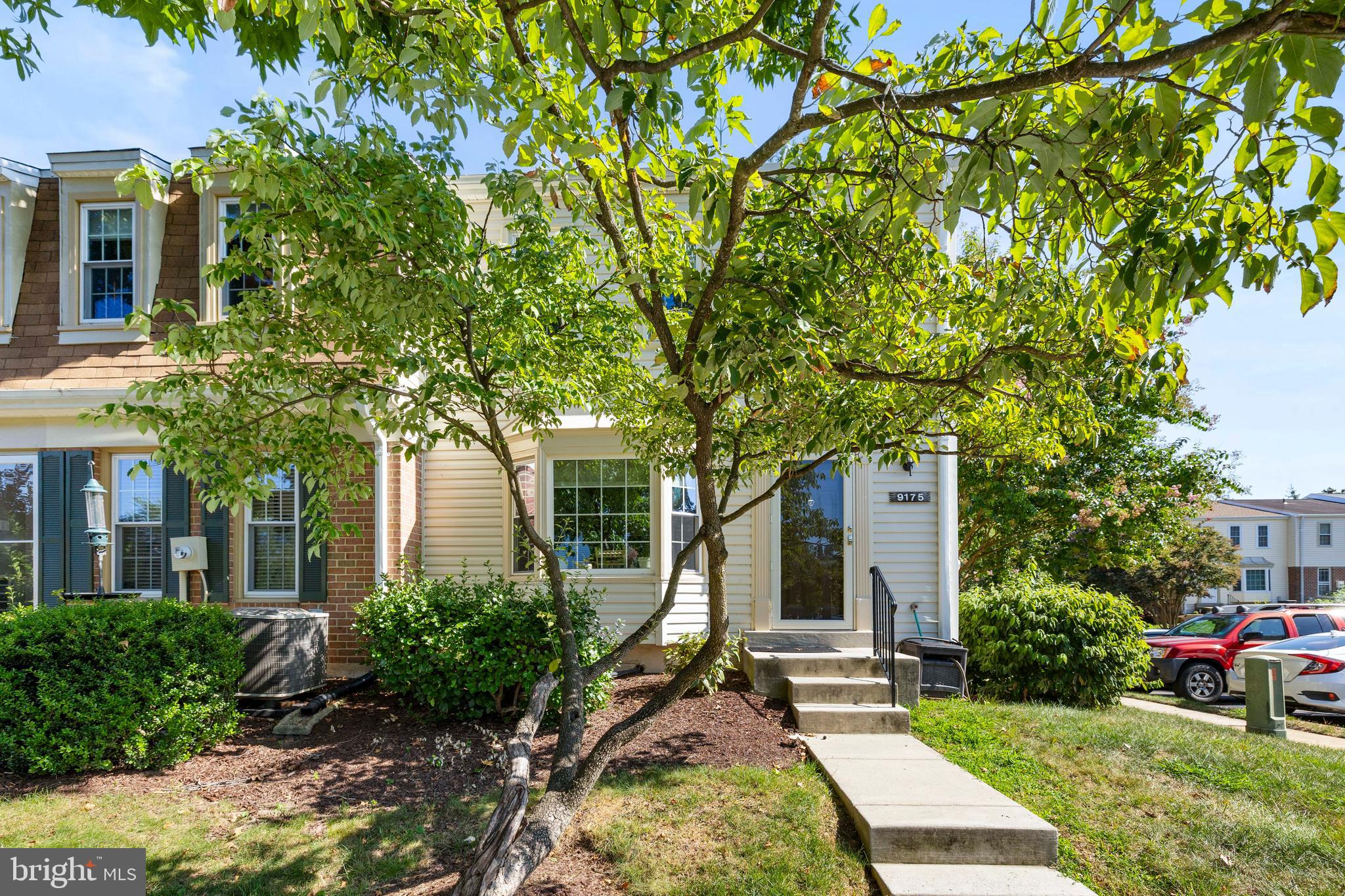 9175 BROKEN OAK PLACE 39B