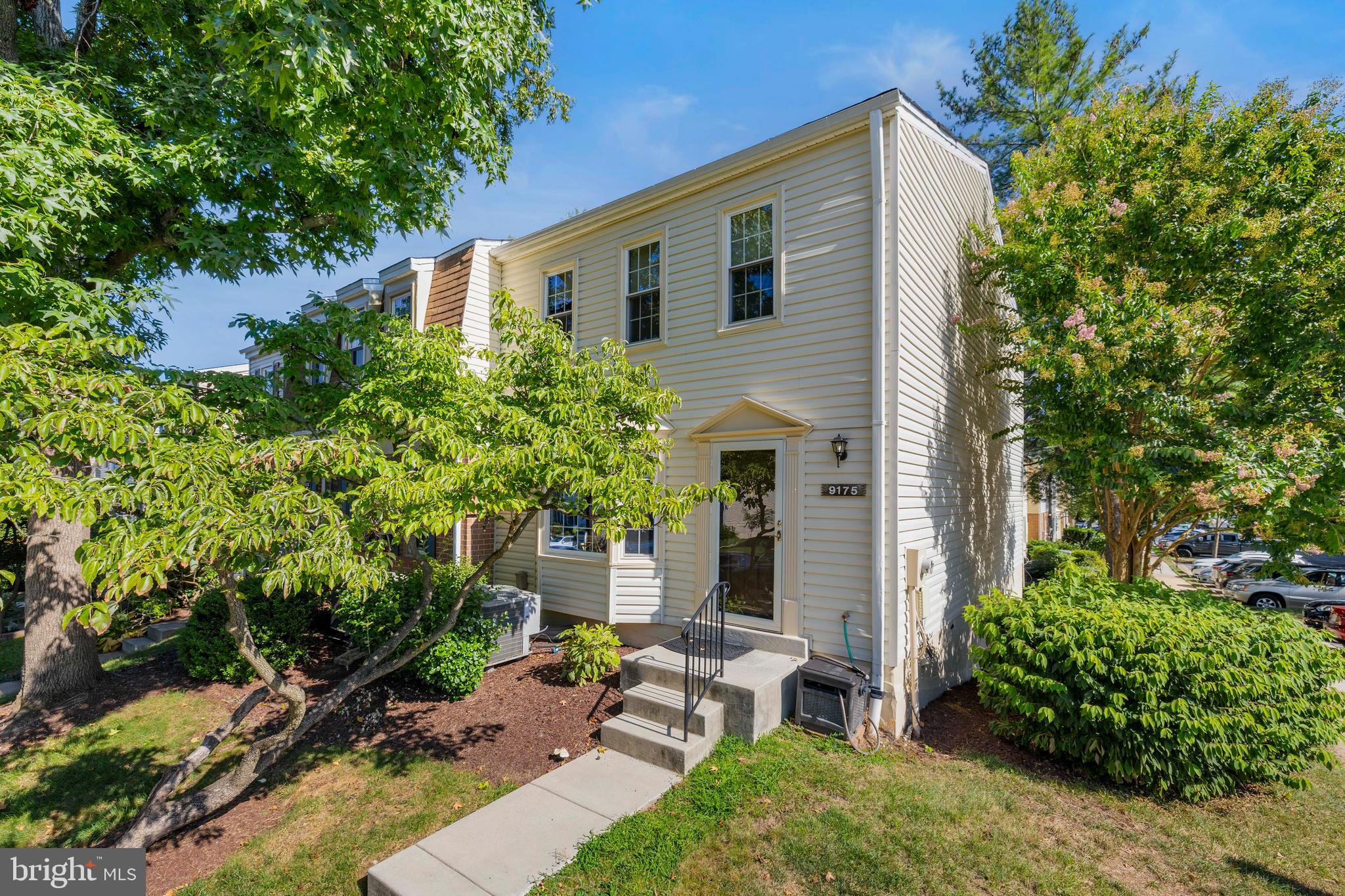 9175 BROKEN OAK PLACE 39B