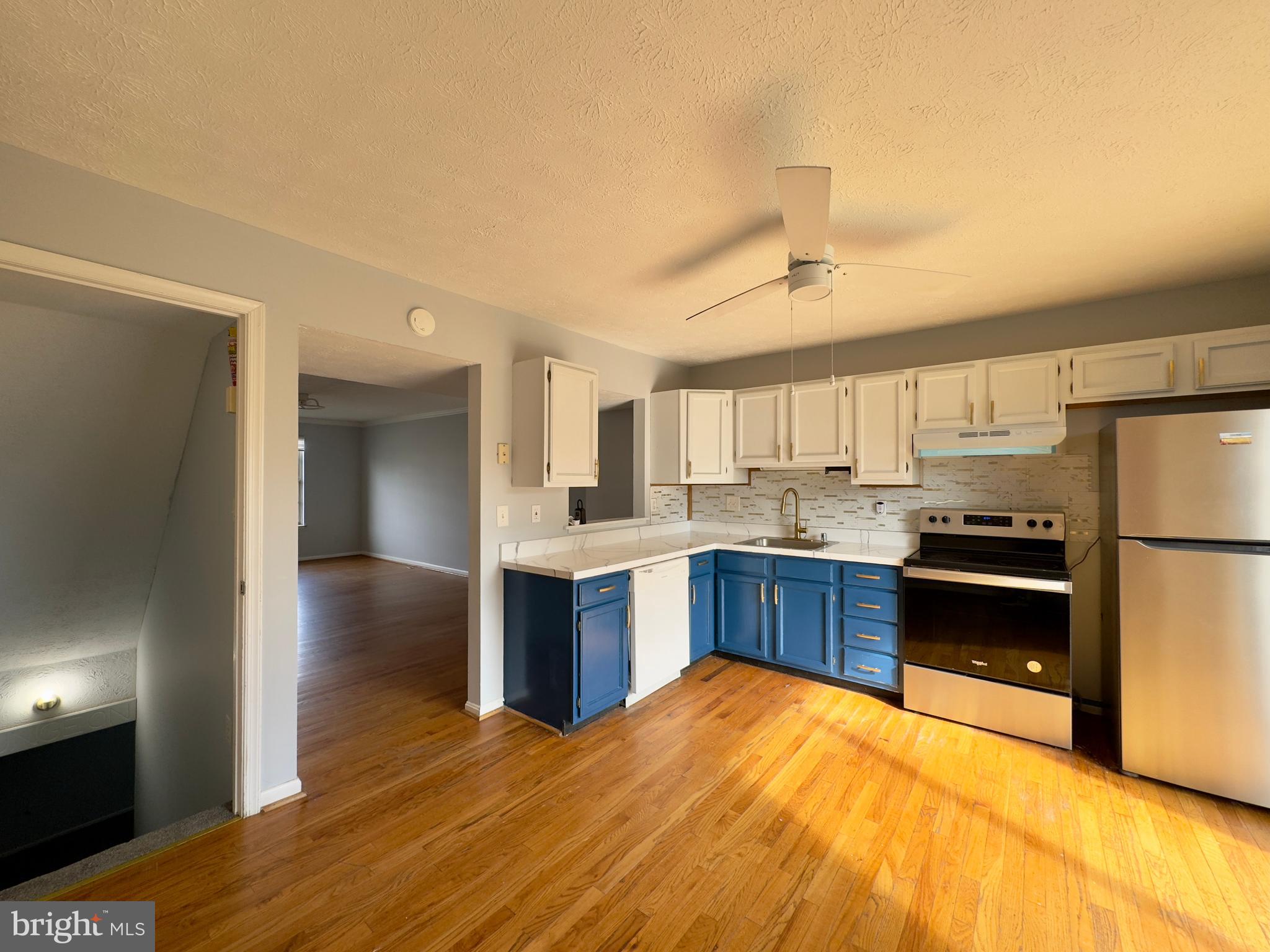 927 OLIVE BRANCH COURT