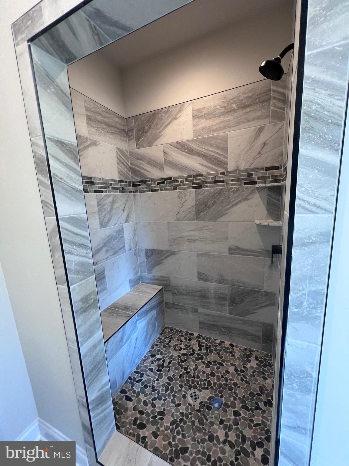 PARADISE ESTATES - Residential