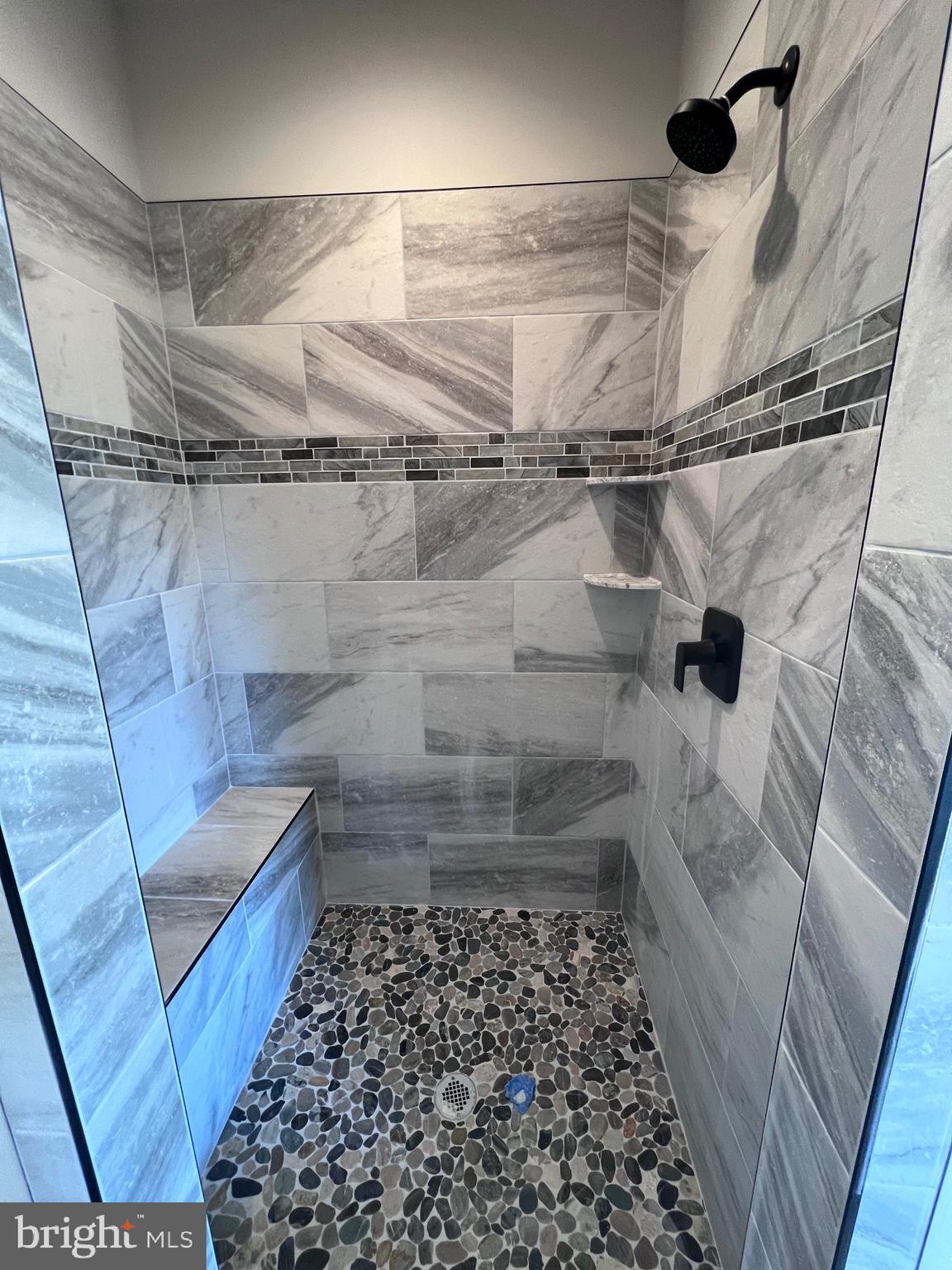 PARADISE ESTATES - Residential