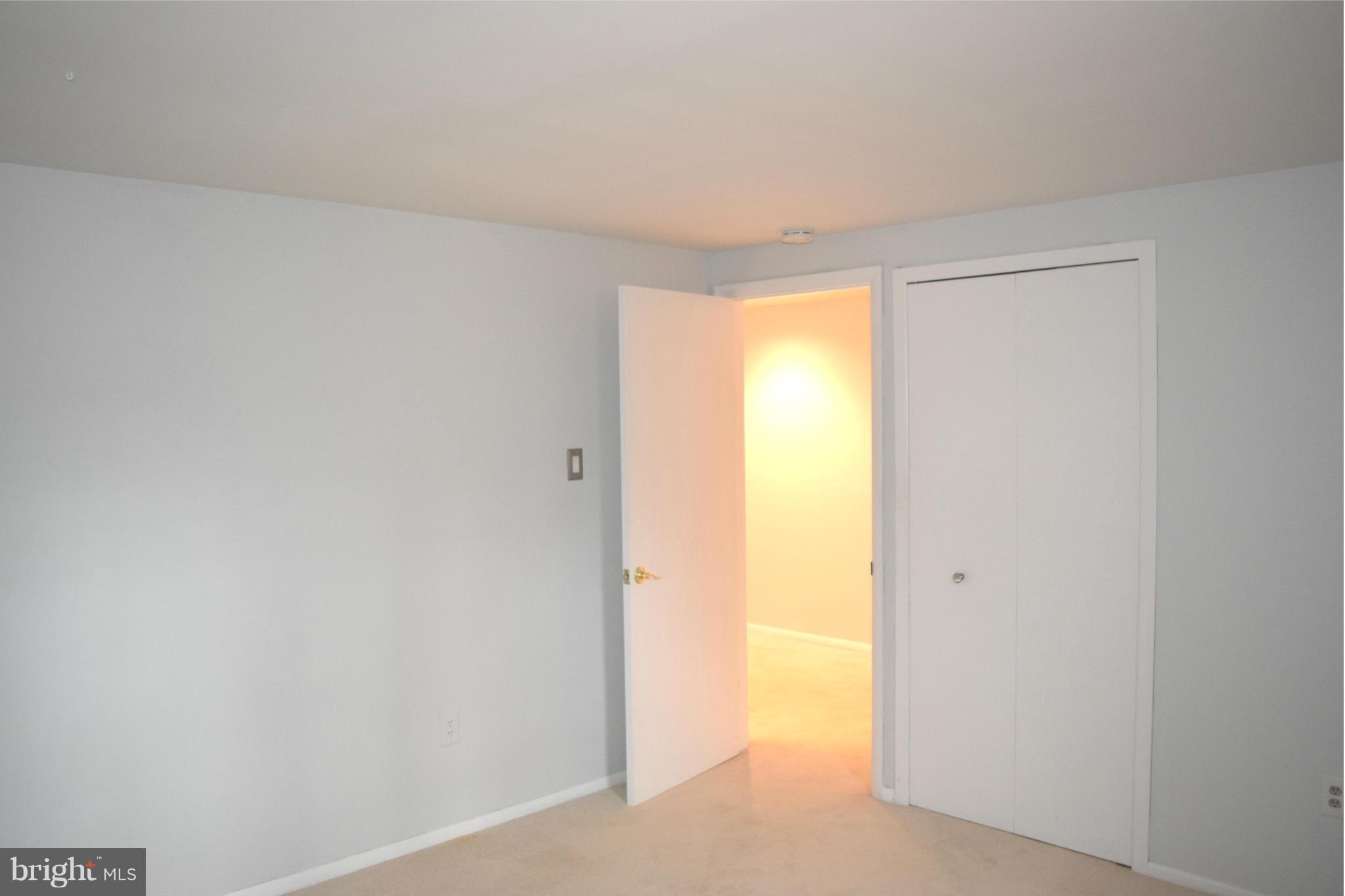 HICKORY RIDGE - Residential Lease