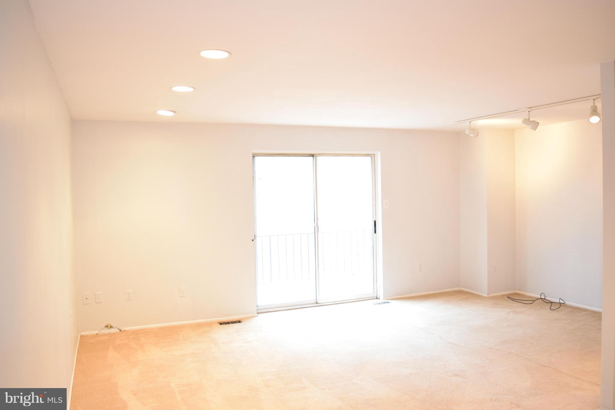 HICKORY RIDGE - Residential Lease