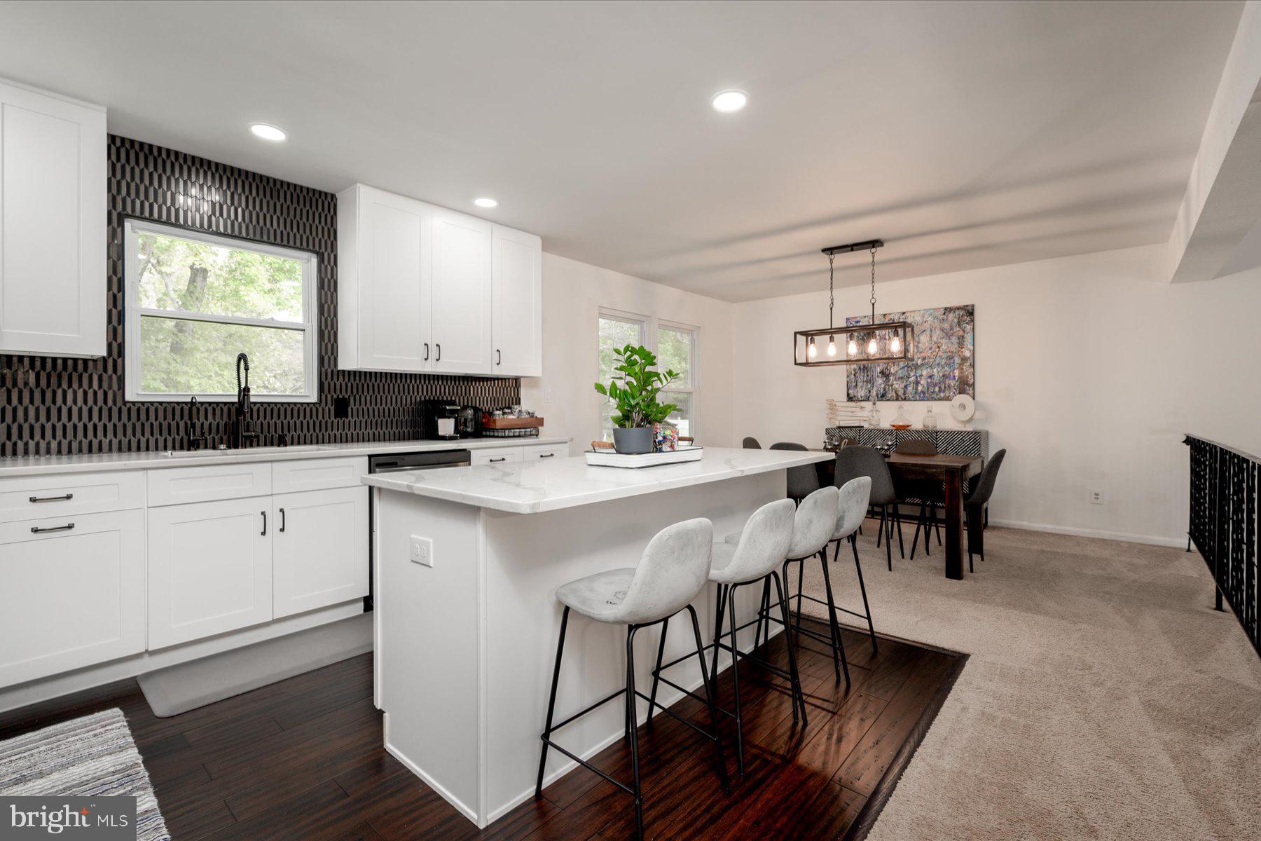 CAMELOT - Residential Lease