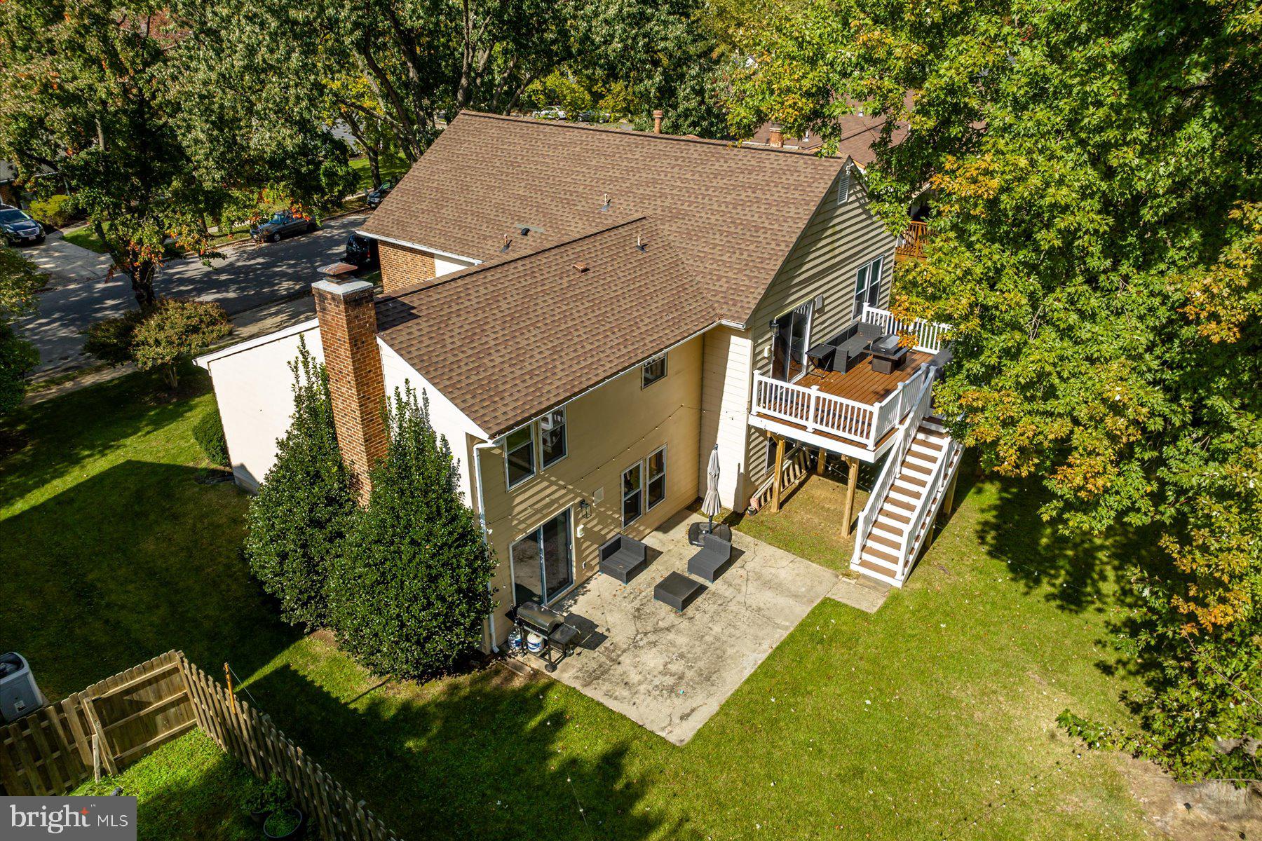 CAMELOT - Residential Lease