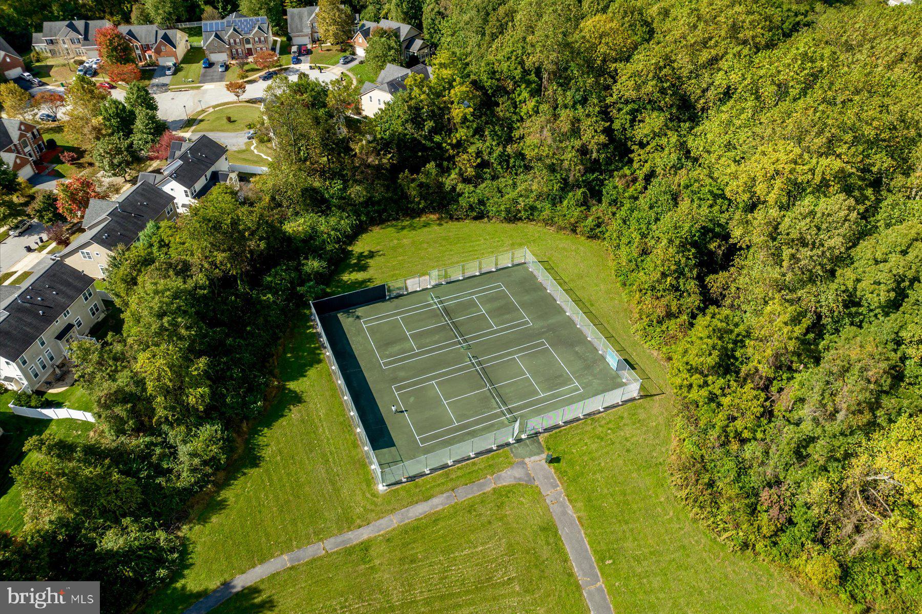 CAMELOT - Residential Lease