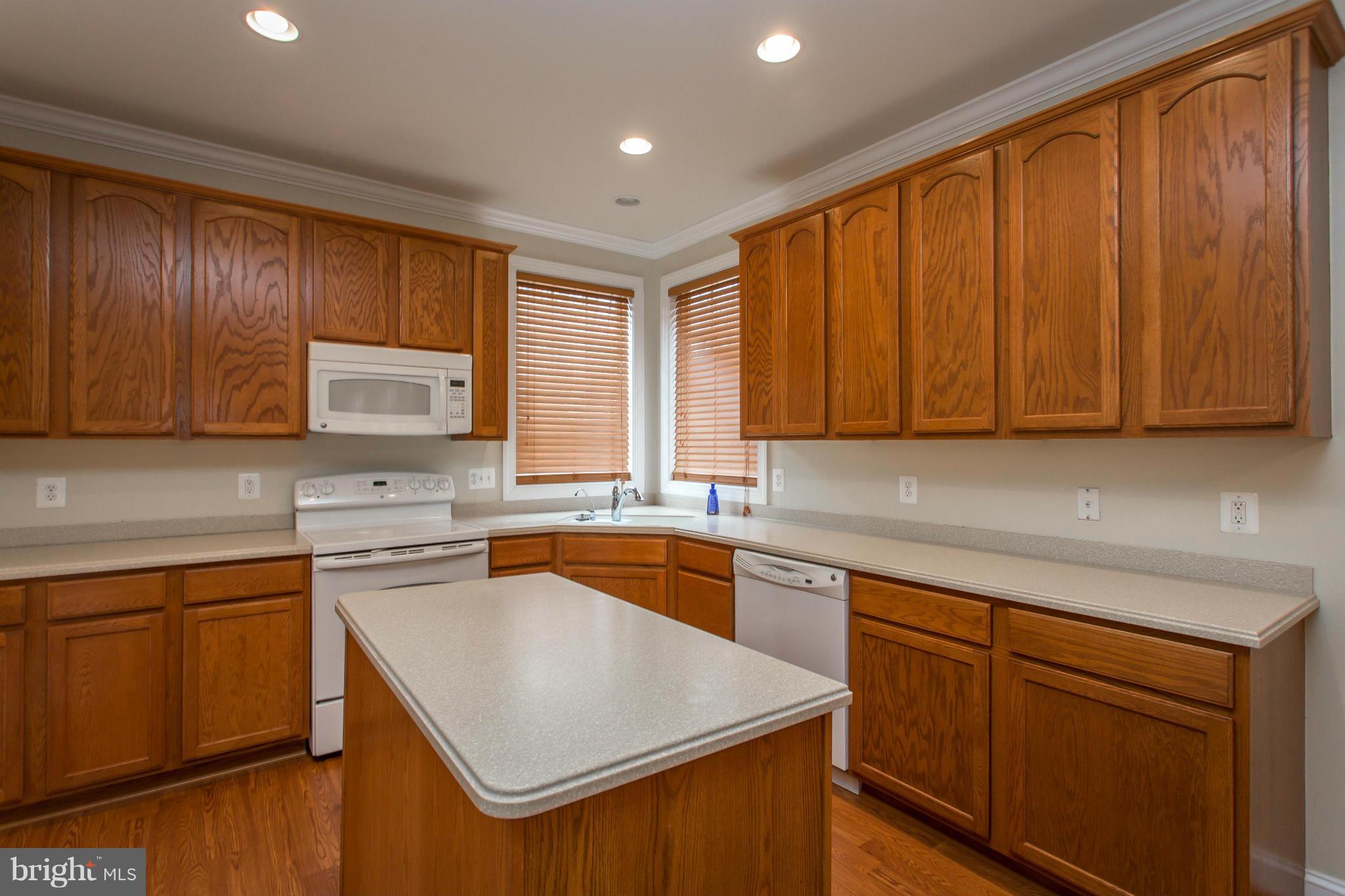 CAMBRIDGE CROSSING - Residential