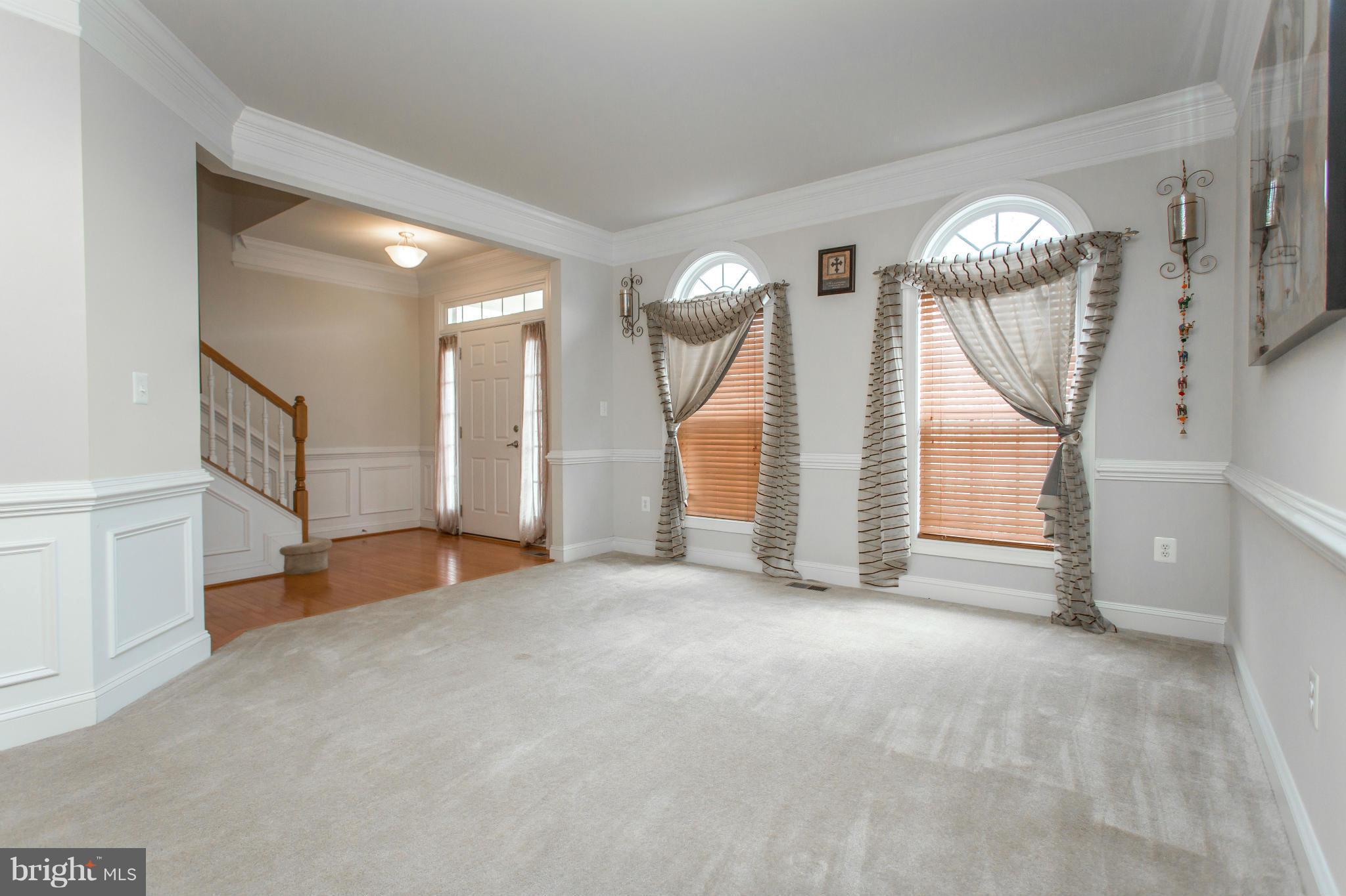 CAMBRIDGE CROSSING - Residential