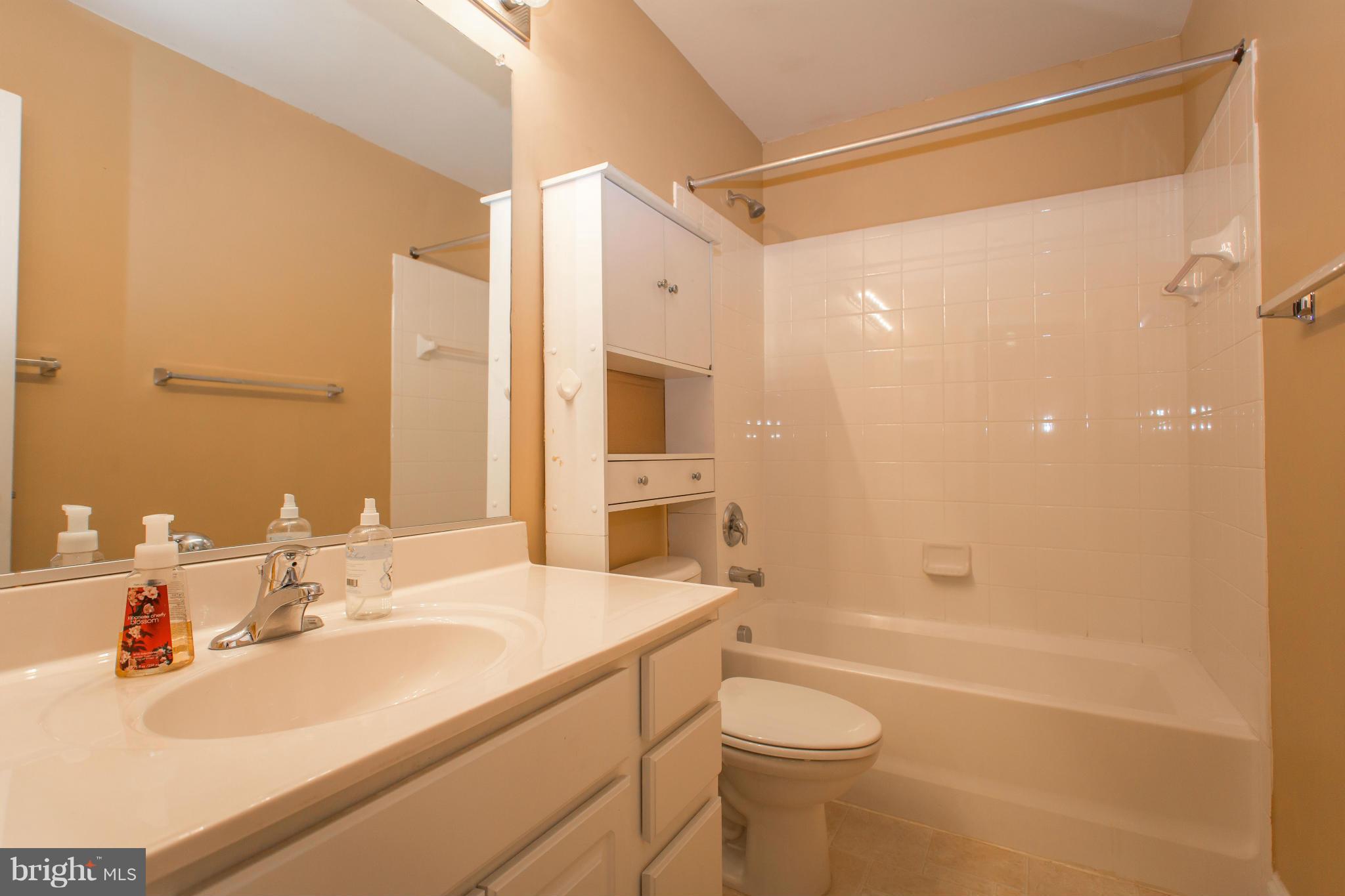 CAMBRIDGE CROSSING - Residential