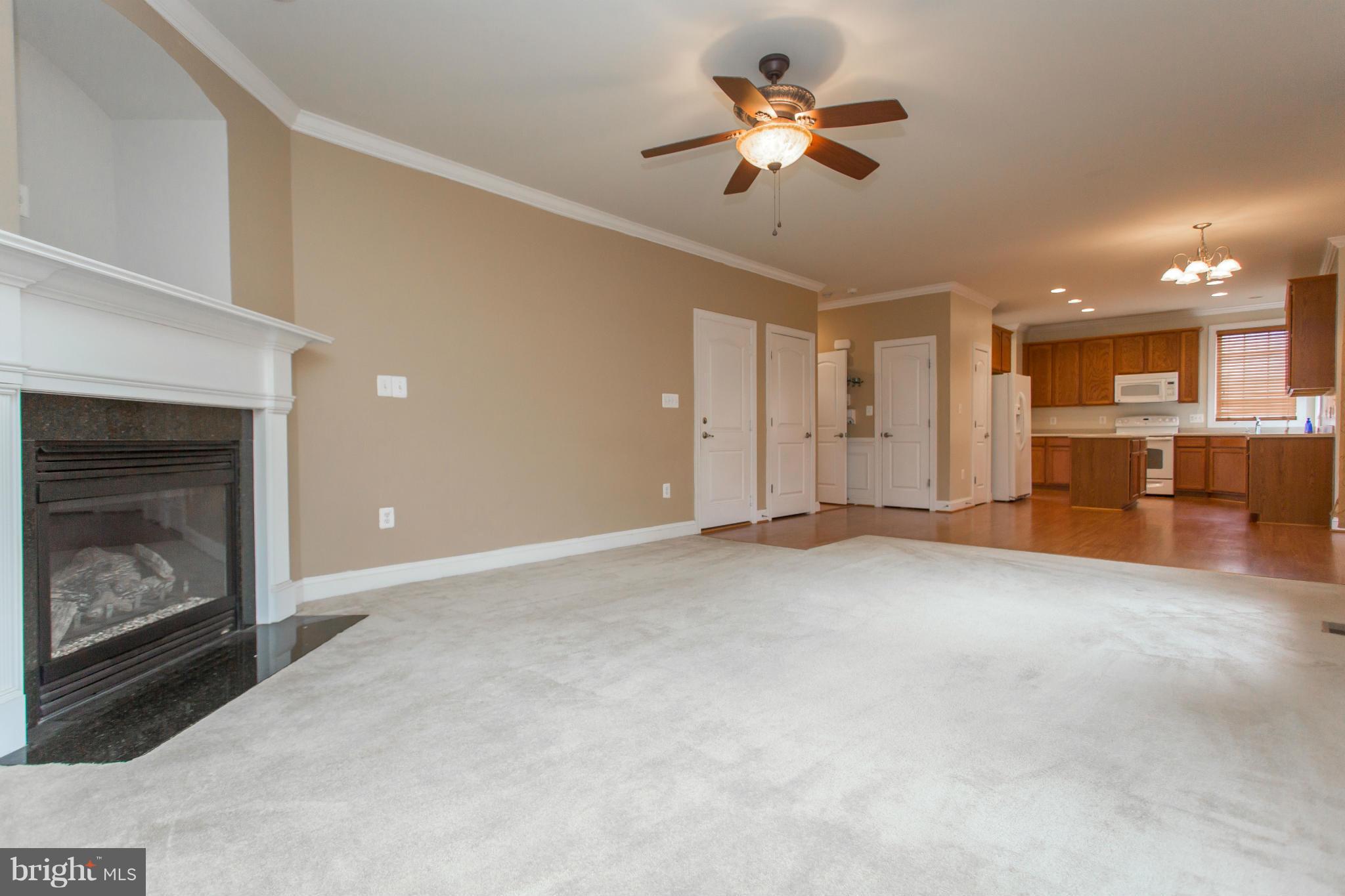 CAMBRIDGE CROSSING - Residential