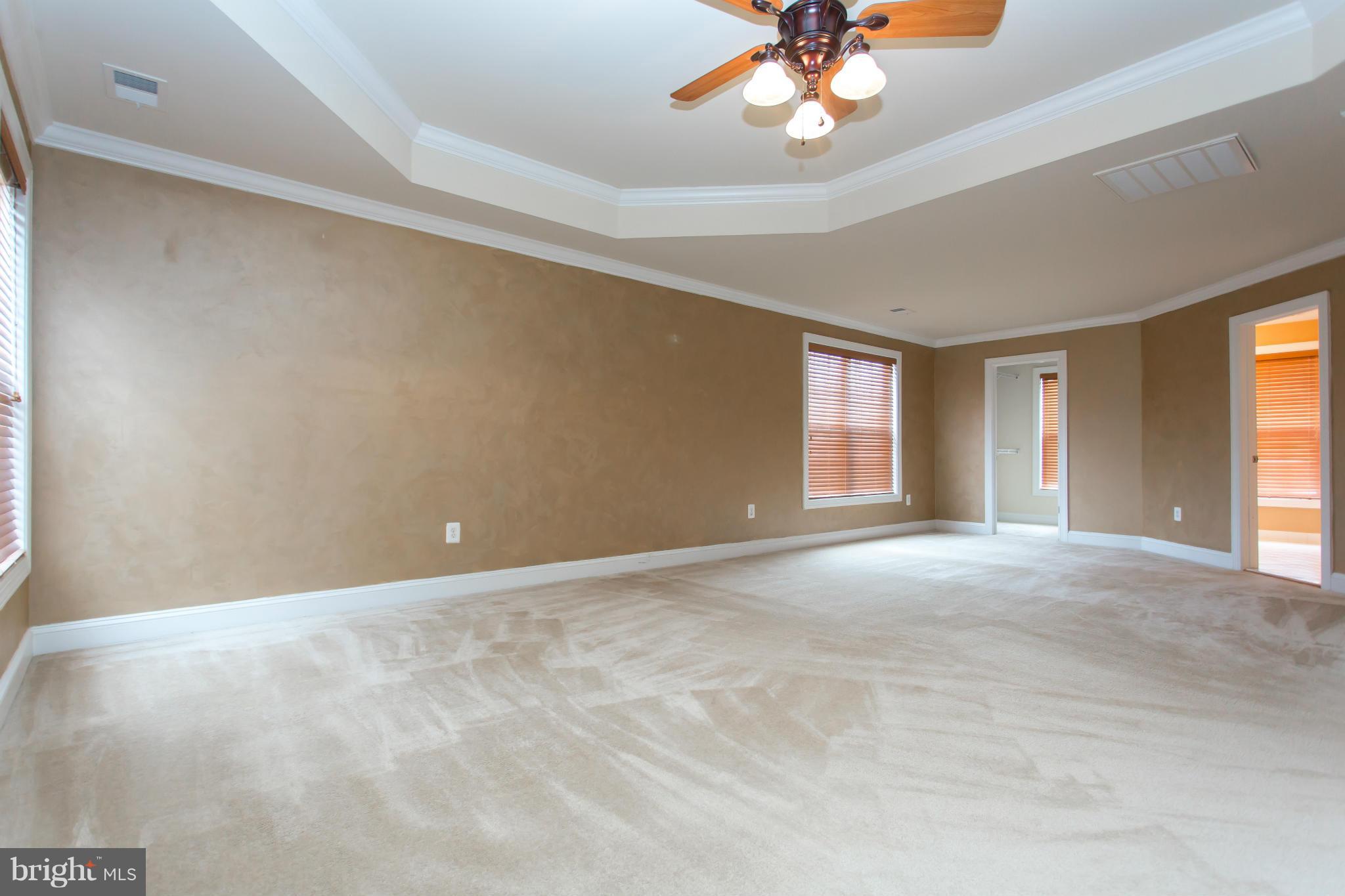 CAMBRIDGE CROSSING - Residential