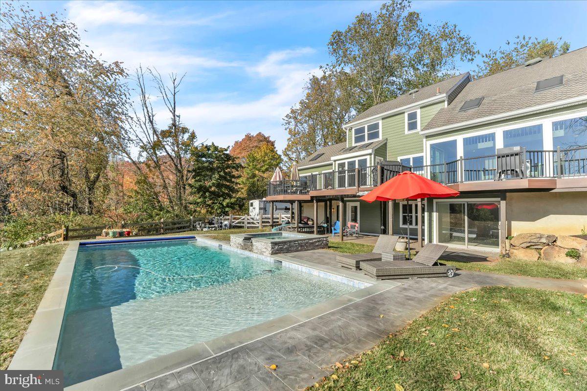 HARVEY RUN - Residential