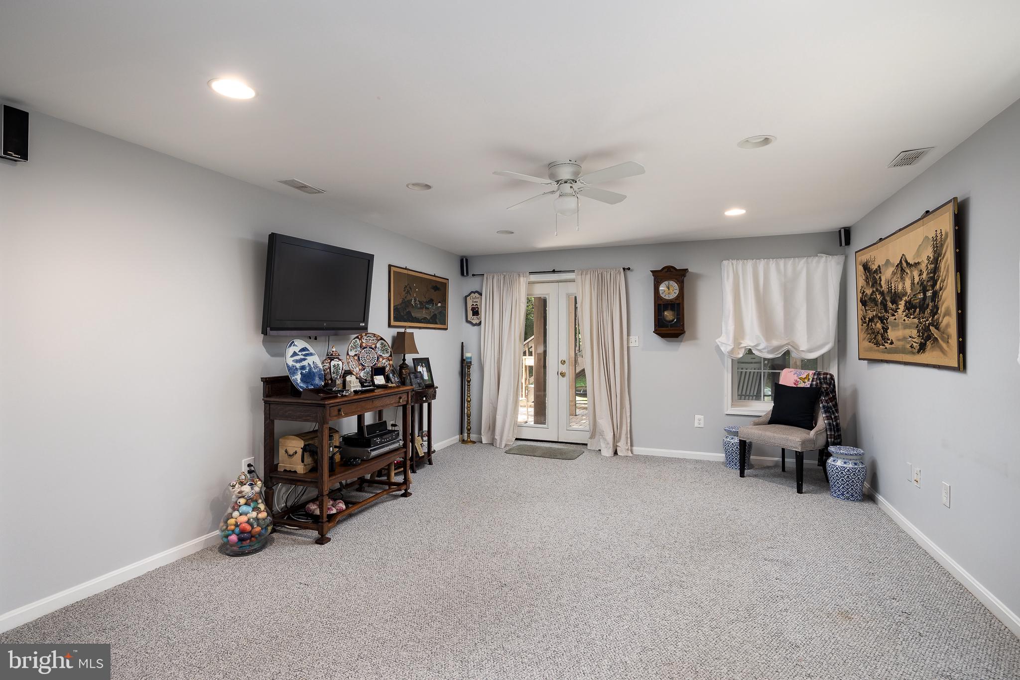 ROSEBERRY - Residential