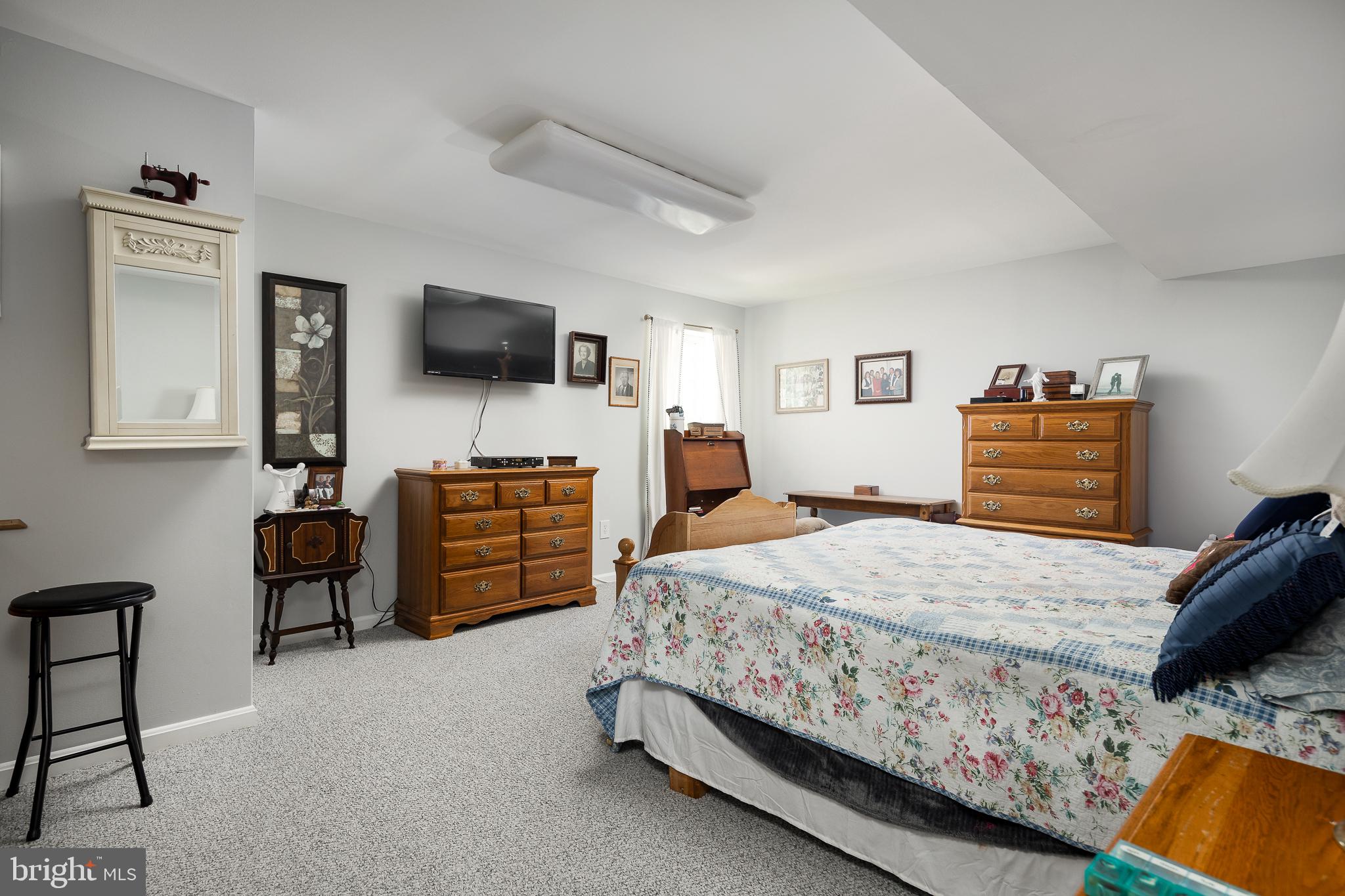 ROSEBERRY - Residential