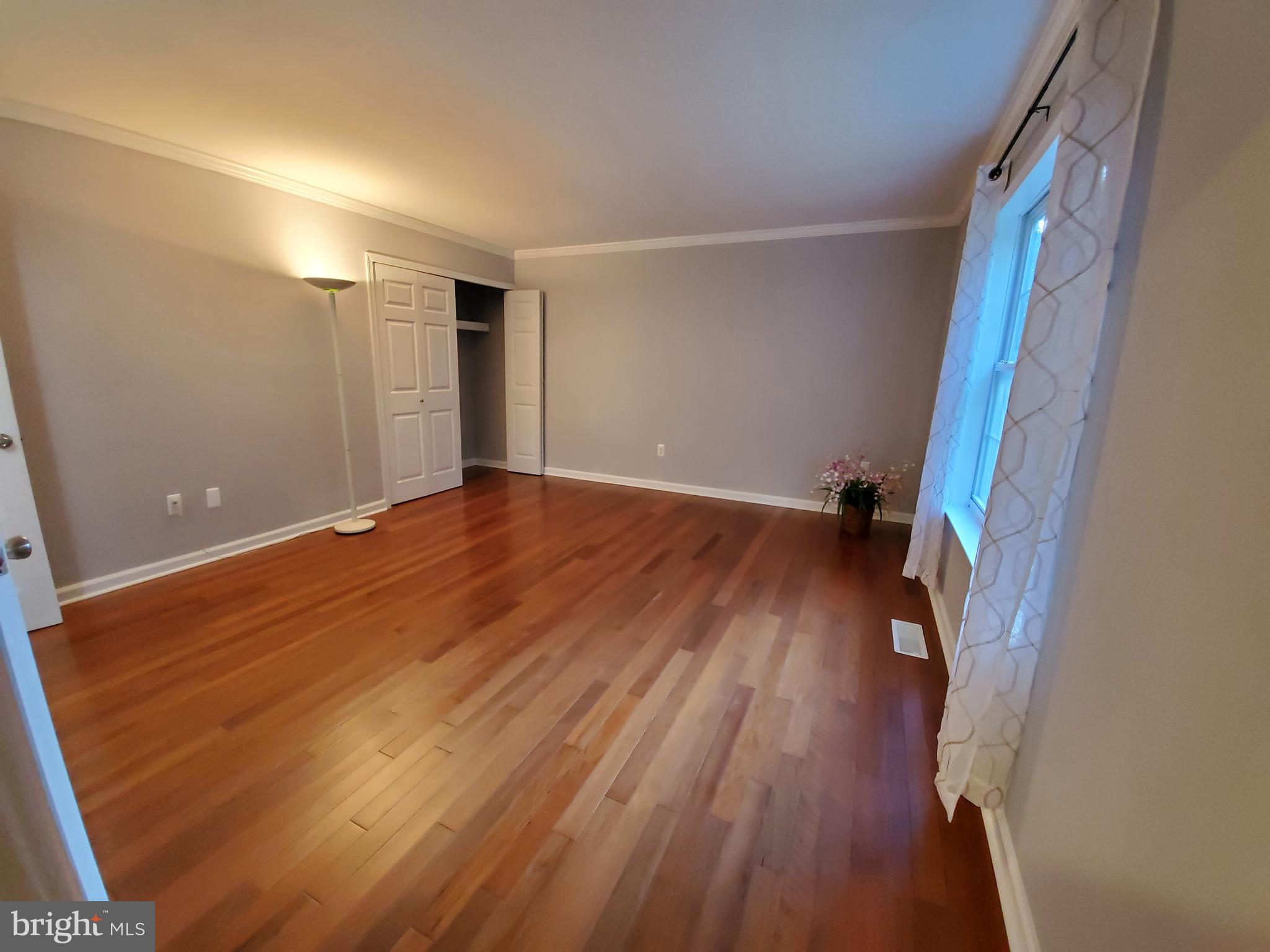 WAKEFIELD - Residential