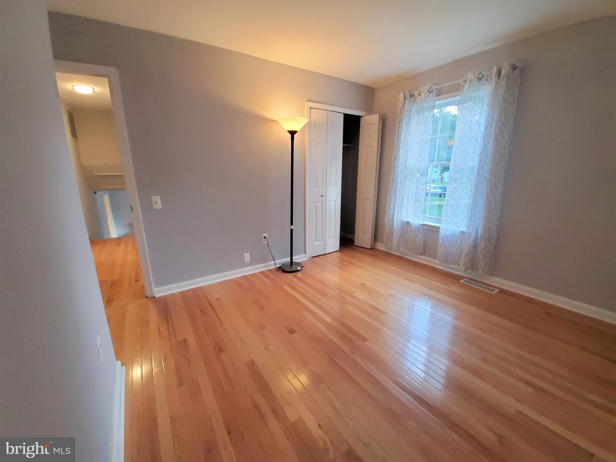 WAKEFIELD - Residential