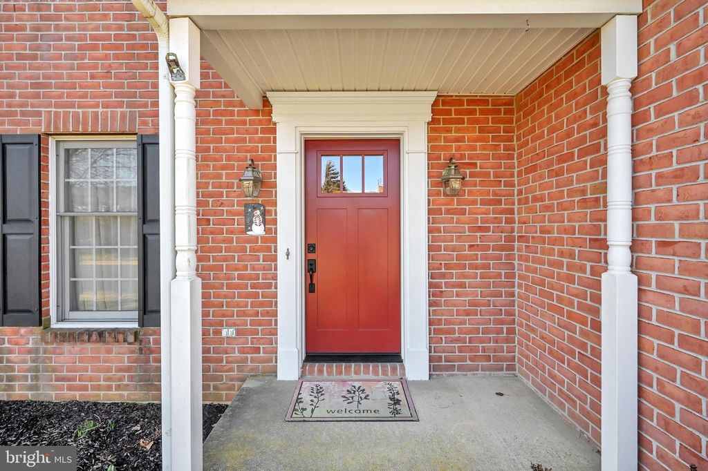 Photo of 84 BROOKFIELD DR, EPHRATA, PA 17522 (MLS # PALA2030200)