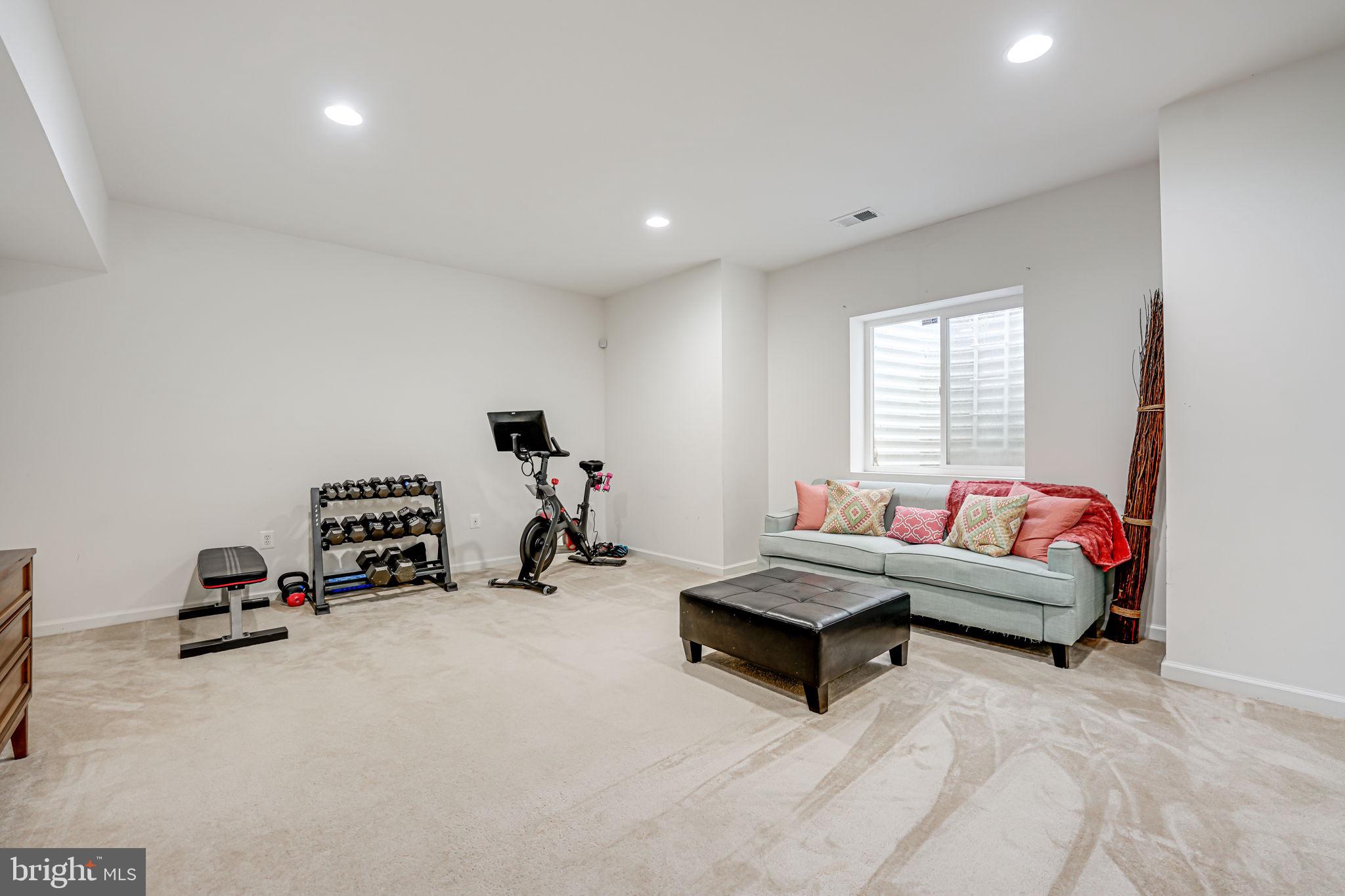 SMALLS CROSSING - Residential