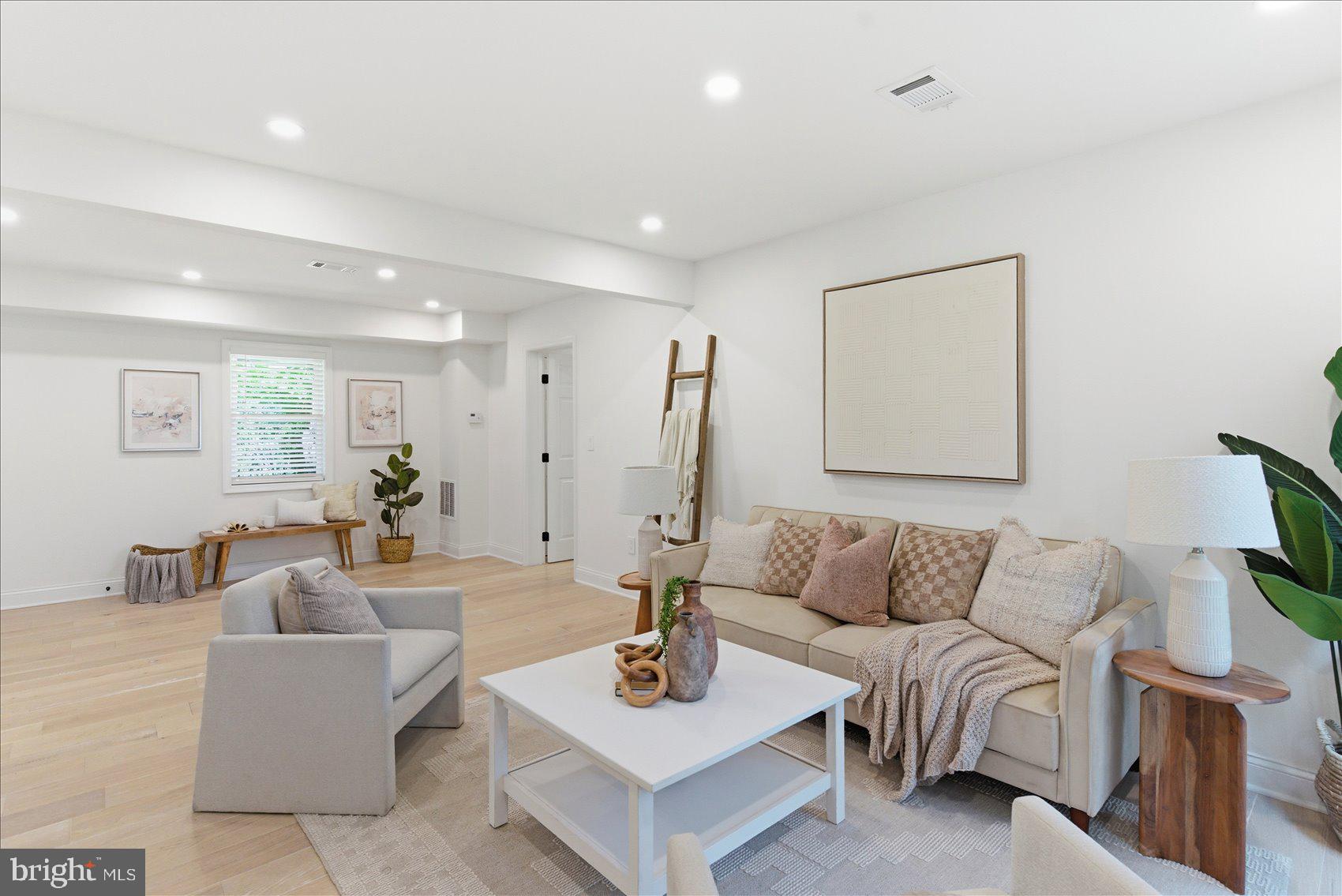 PHOENIX - Residential